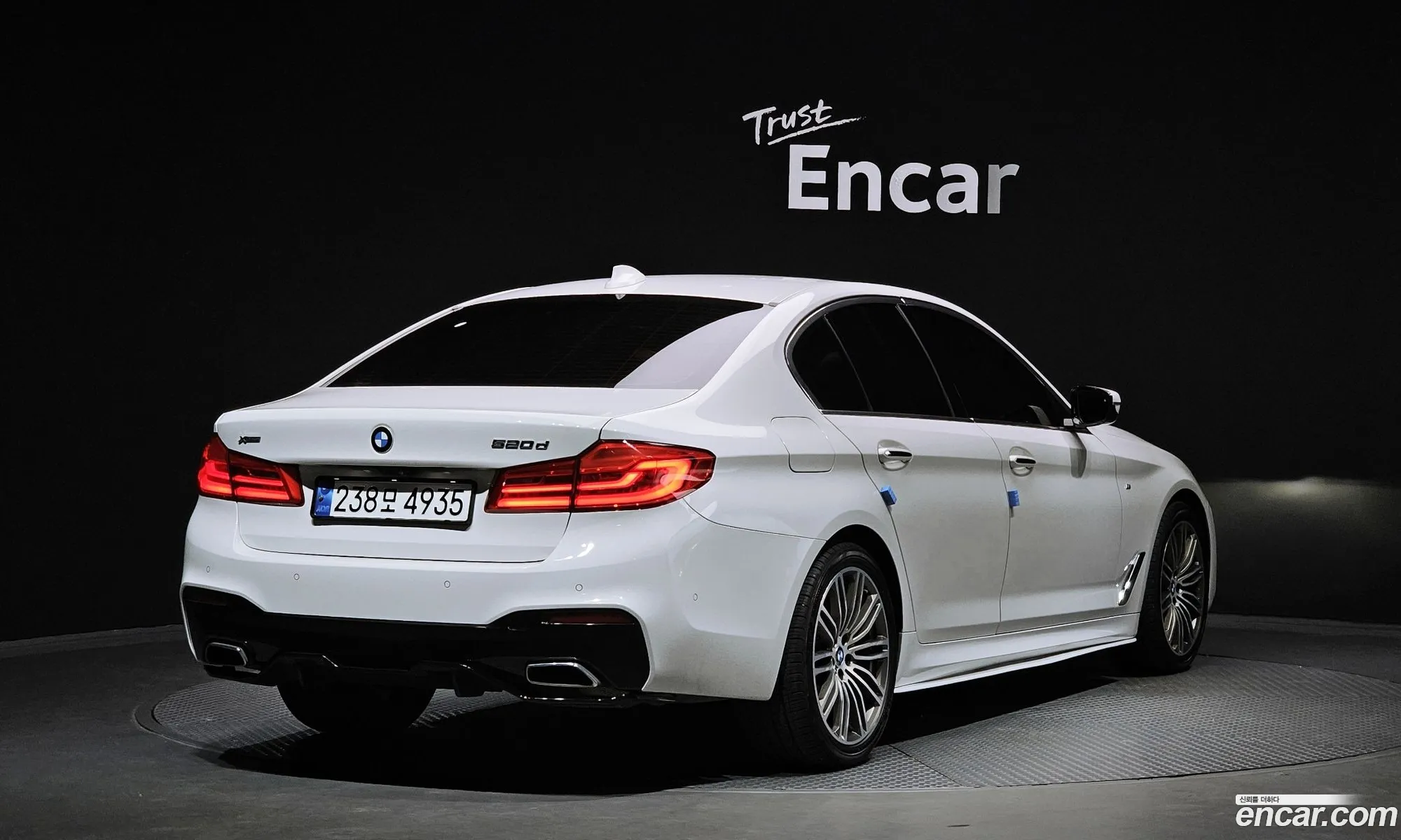 BMW 5 Series 2018 WBAJC3104JDB91945 — 15