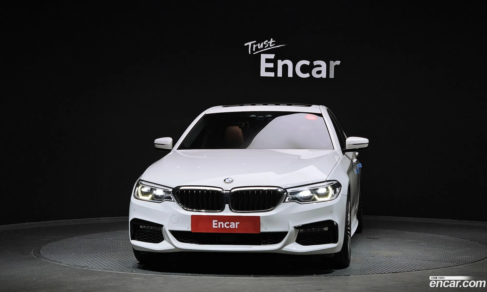 BMW 5 Series 2018 WBAJC3104JDB91945 — 12