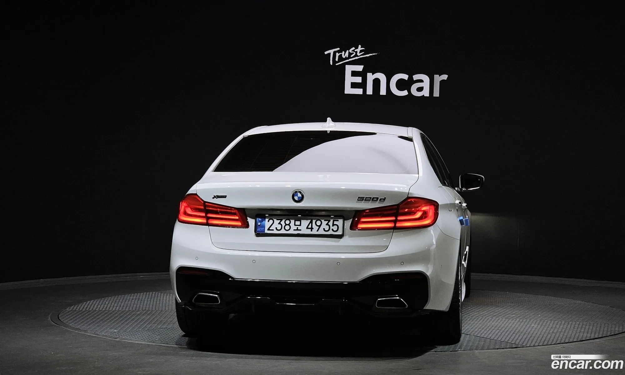BMW 5 Series 2018 WBAJC3104JDB91945 — 13