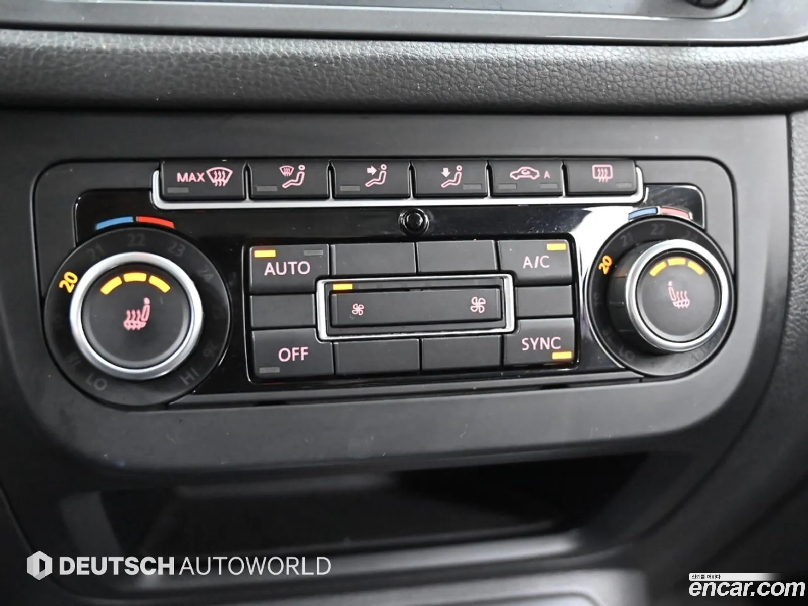 Volkswagen Tiguan 2015 — 17