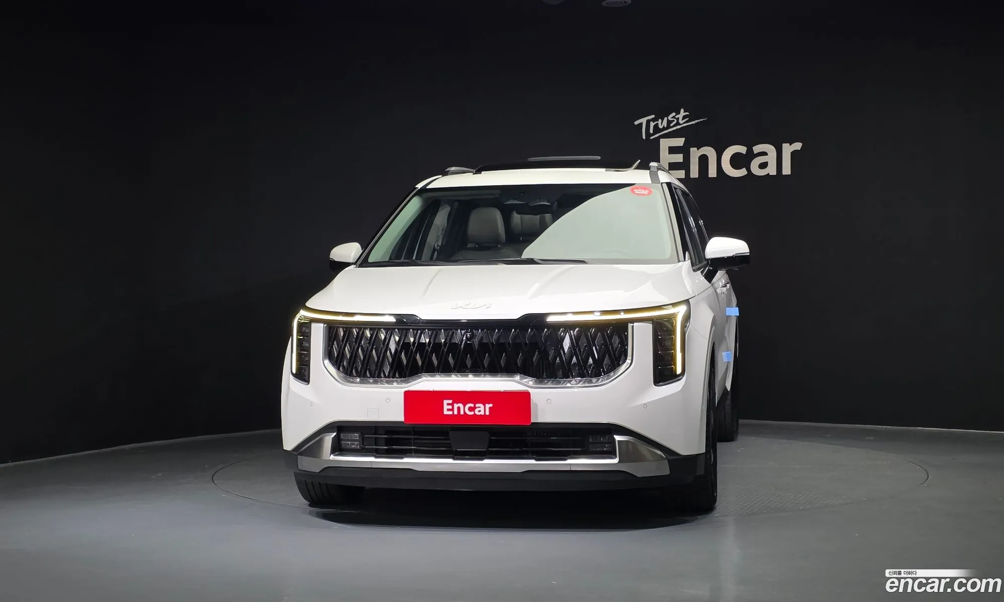 Kia Carnival 2024 — 9
