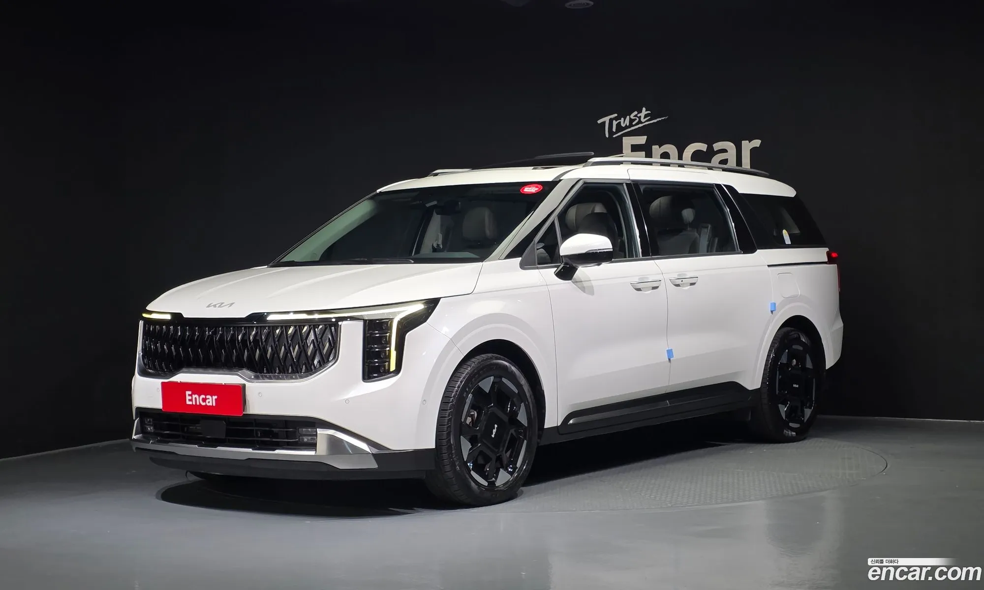 Kia Carnival 2024 — 14
