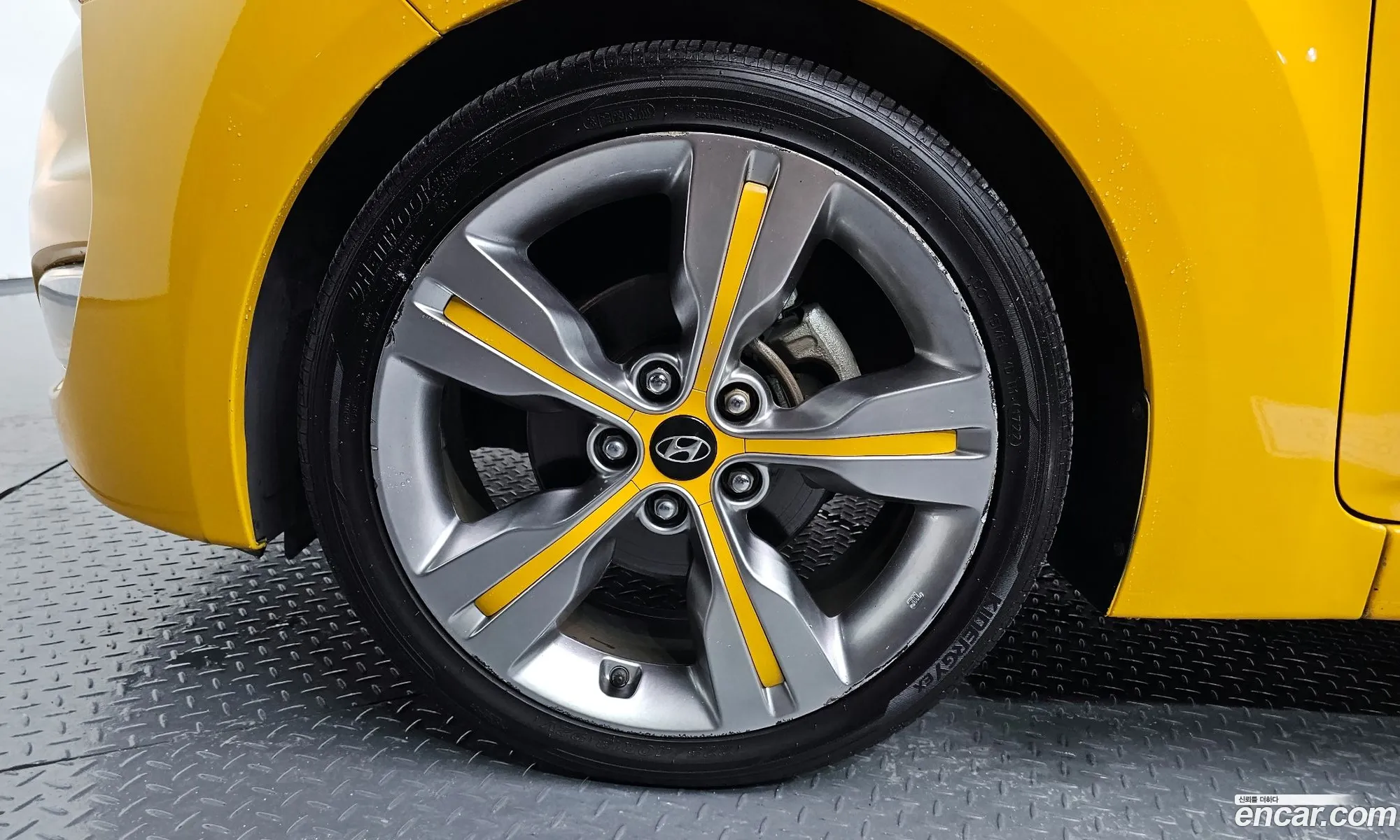 Hyundai Veloster 2012 — 12