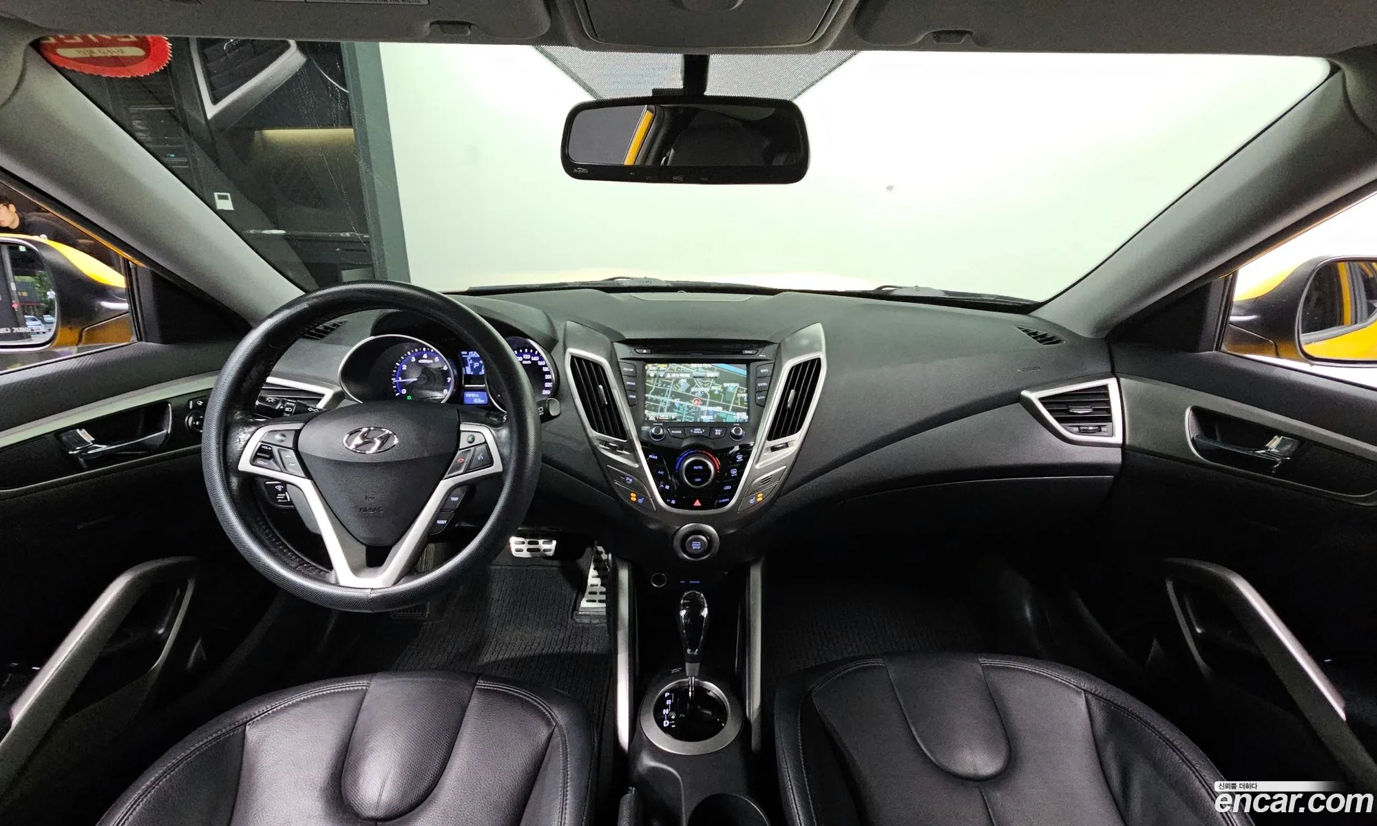 Hyundai Veloster 2012 — 11