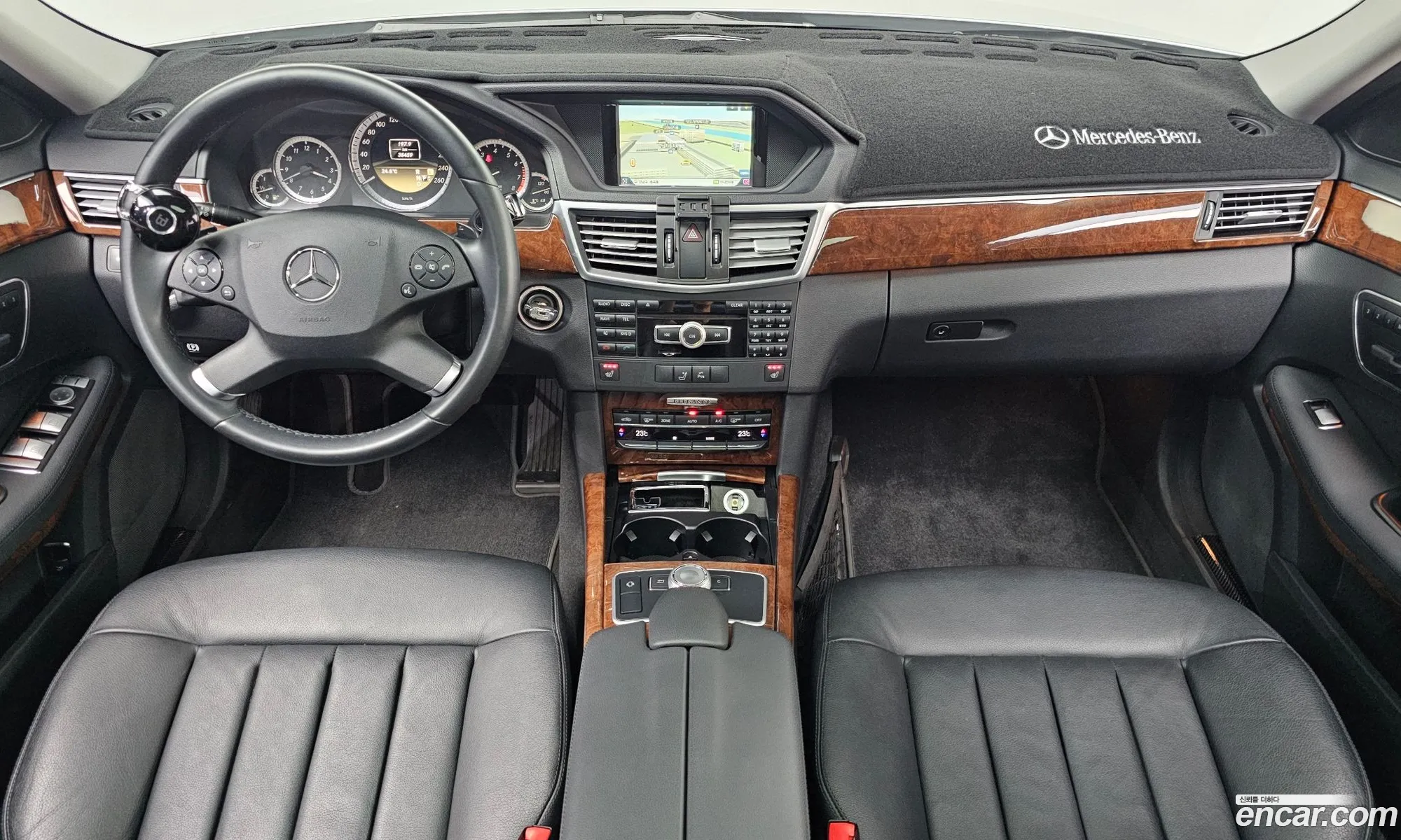 Mercedes-Benz E-Class W212 2012 WDDHF5FBXCA624870 — 3