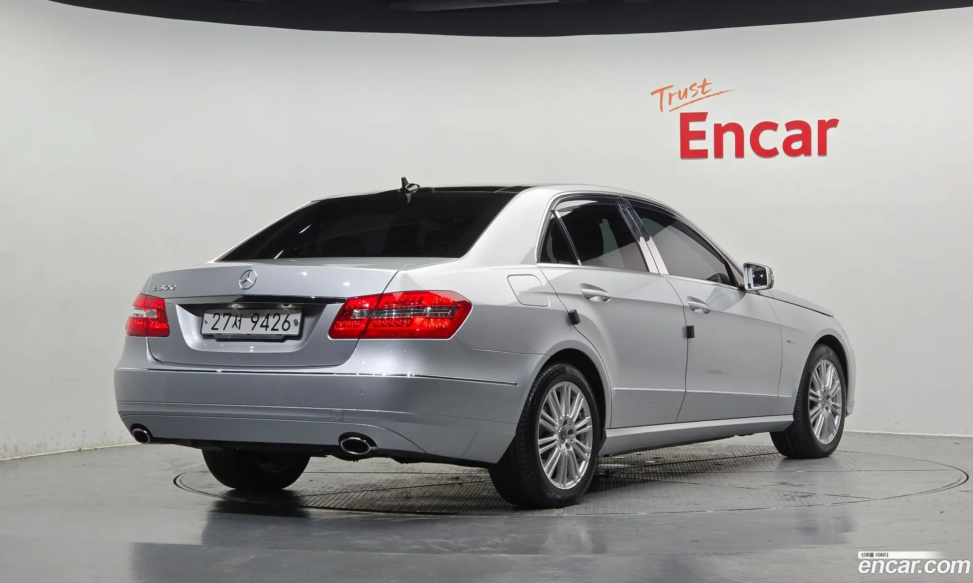 Mercedes-Benz E-Class W212 2012 WDDHF5FBXCA624870 — 11