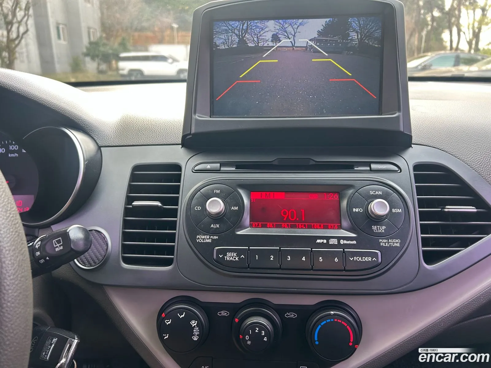 Kia Morning 2015 — 8