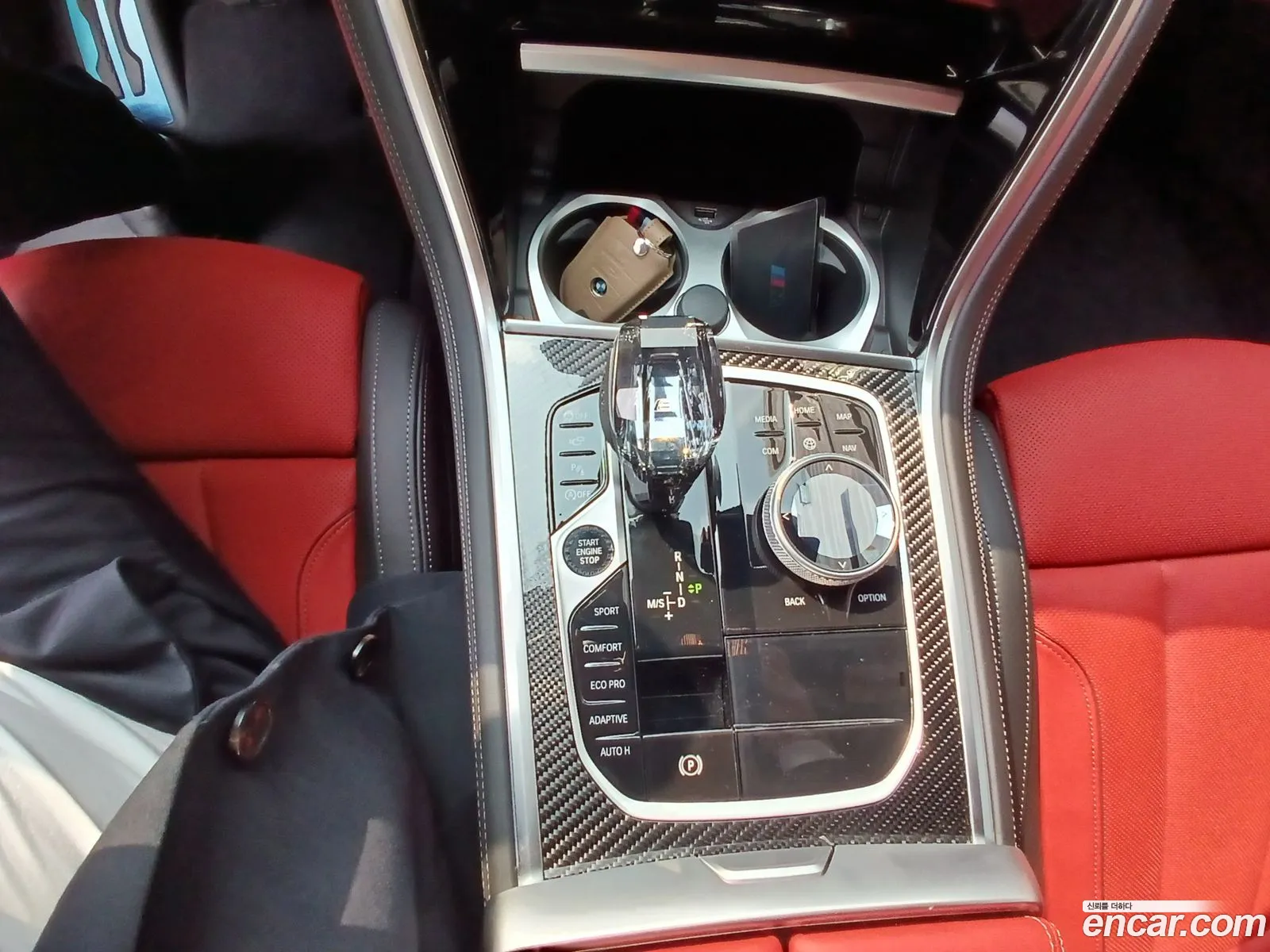 BMW 8 Series 2025 — 7