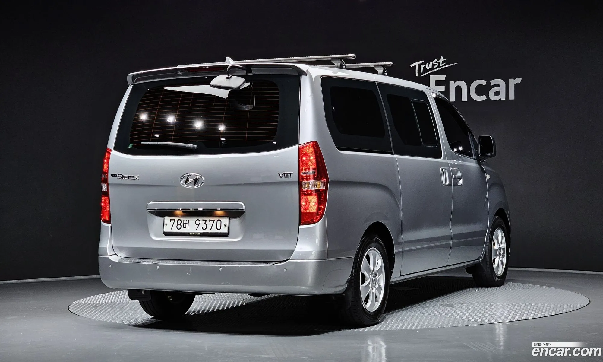 Hyundai Grand Starex 2018 — 11