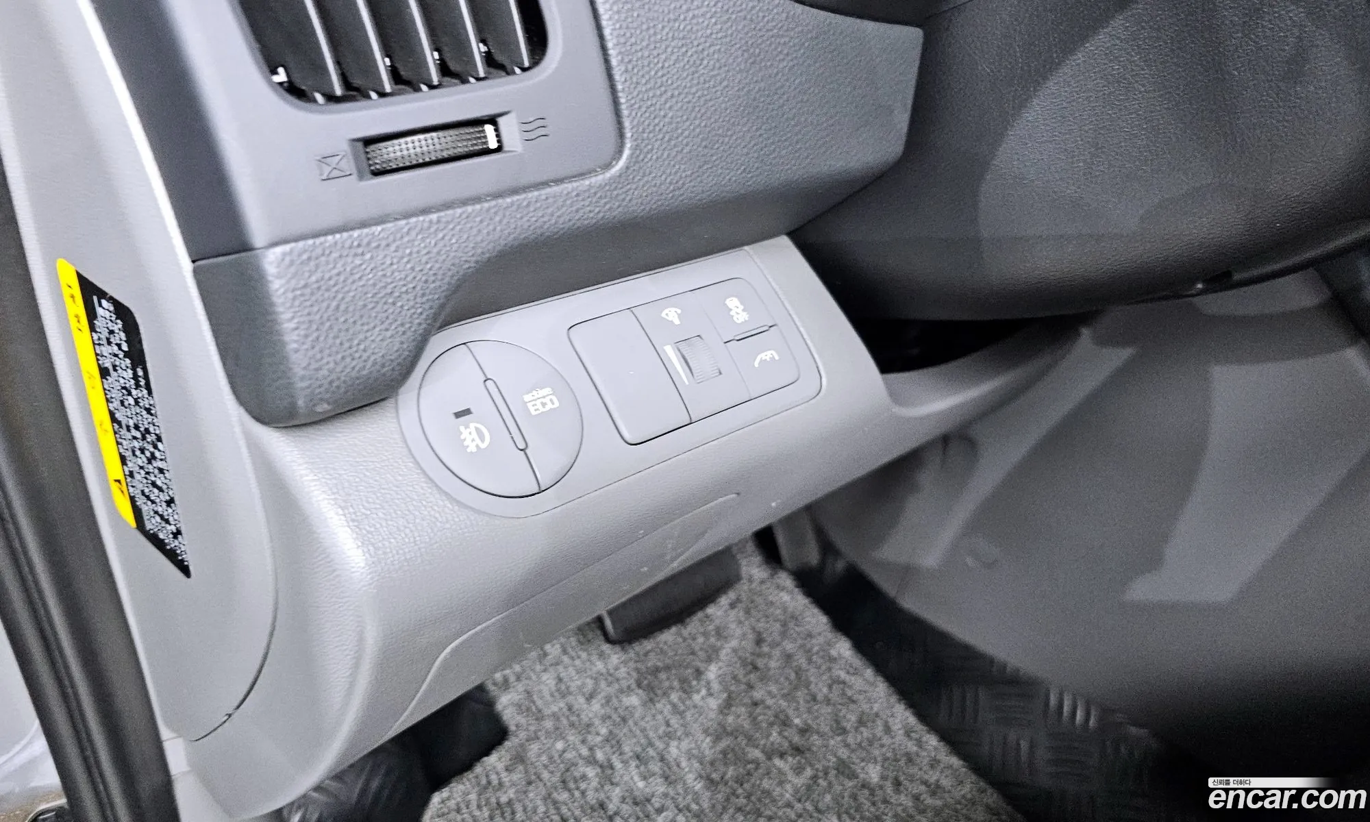 Hyundai Grand Starex 2018 — 16