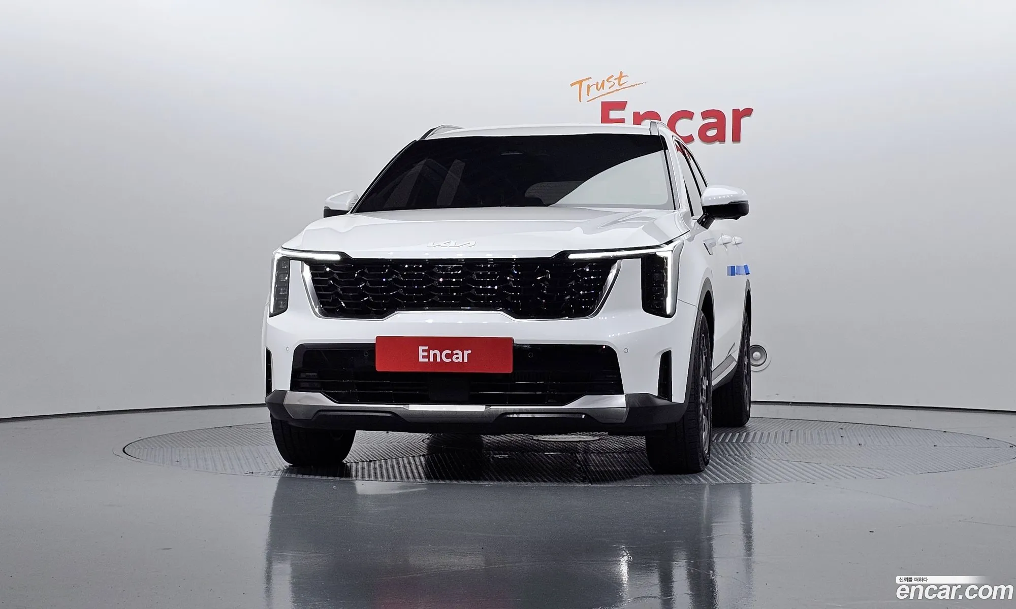 Kia Sorento 2023 — 8