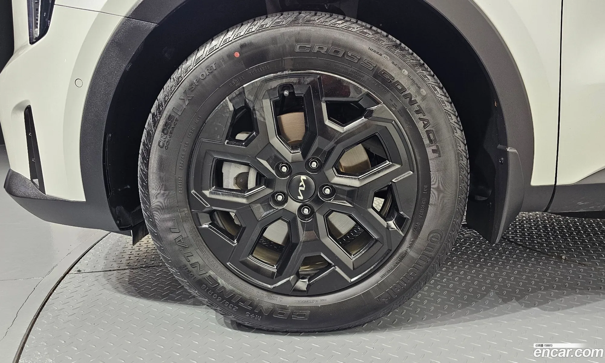 Kia Sorento 2023 — 10