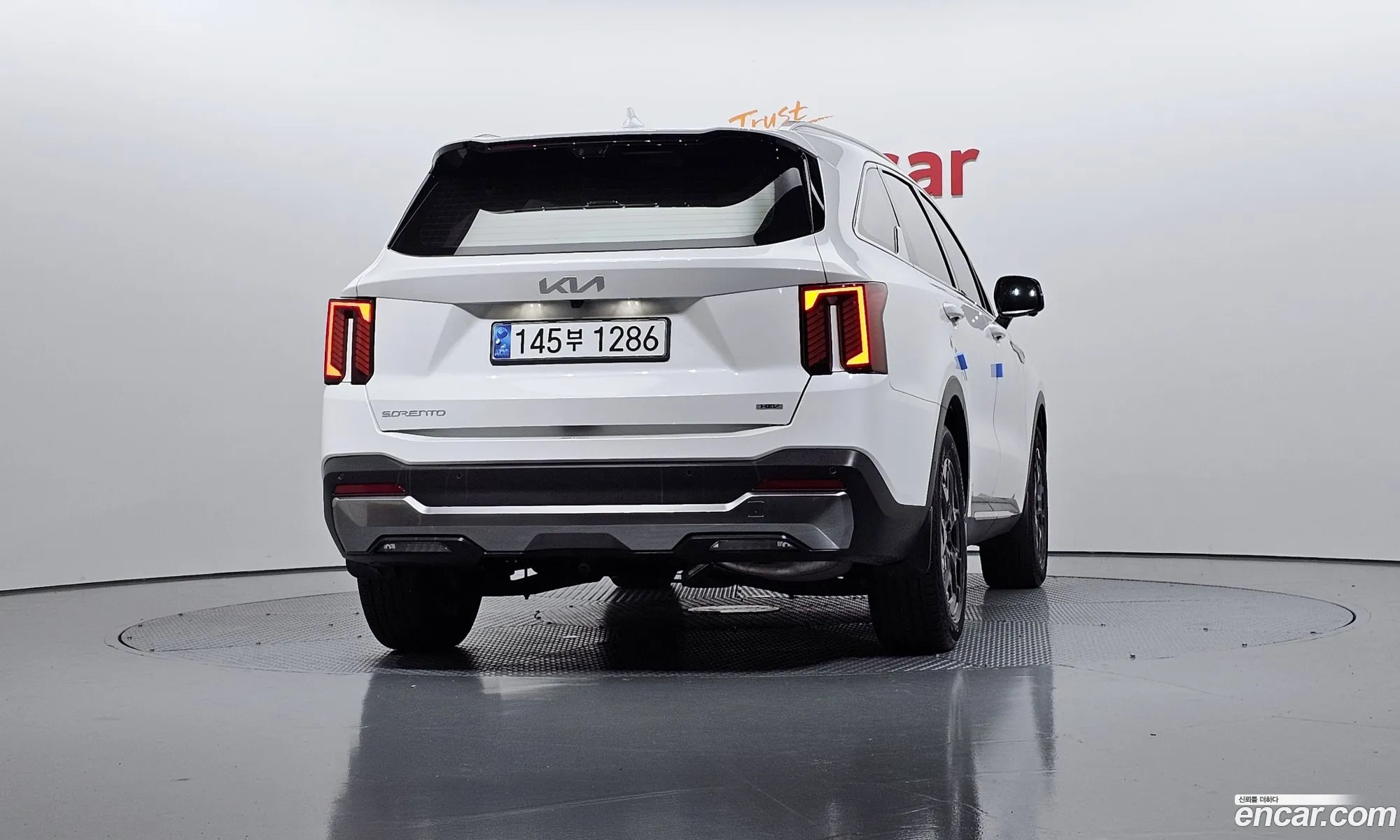 Kia Sorento 2023 — 9