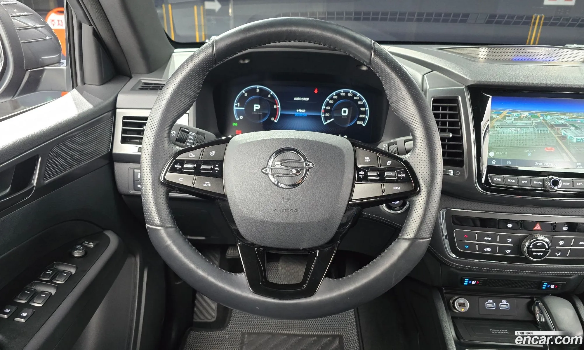 KG Mobility (SsangYong) Rexton Sports Khan 2022 — 12