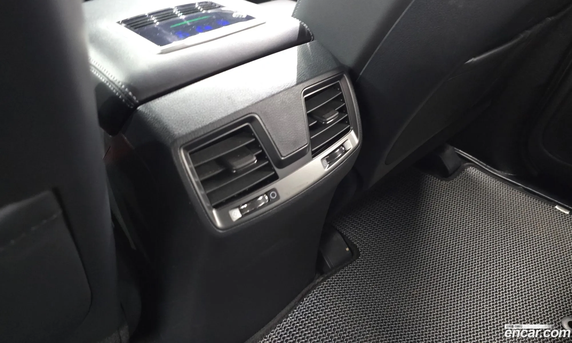KG Mobility (SsangYong) Rexton Sports Khan 2022 — 5