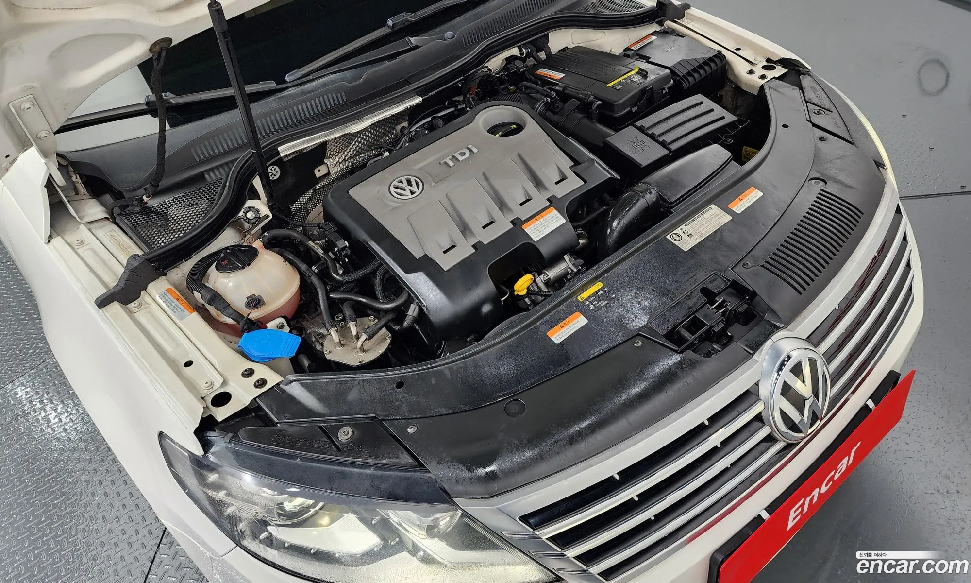 Volkswagen CC 2014 WVWZZZ3CZEE519575 — 13