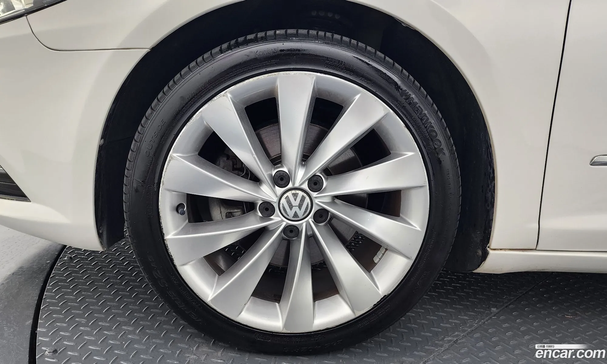 Volkswagen CC 2014 WVWZZZ3CZEE519575 — 18