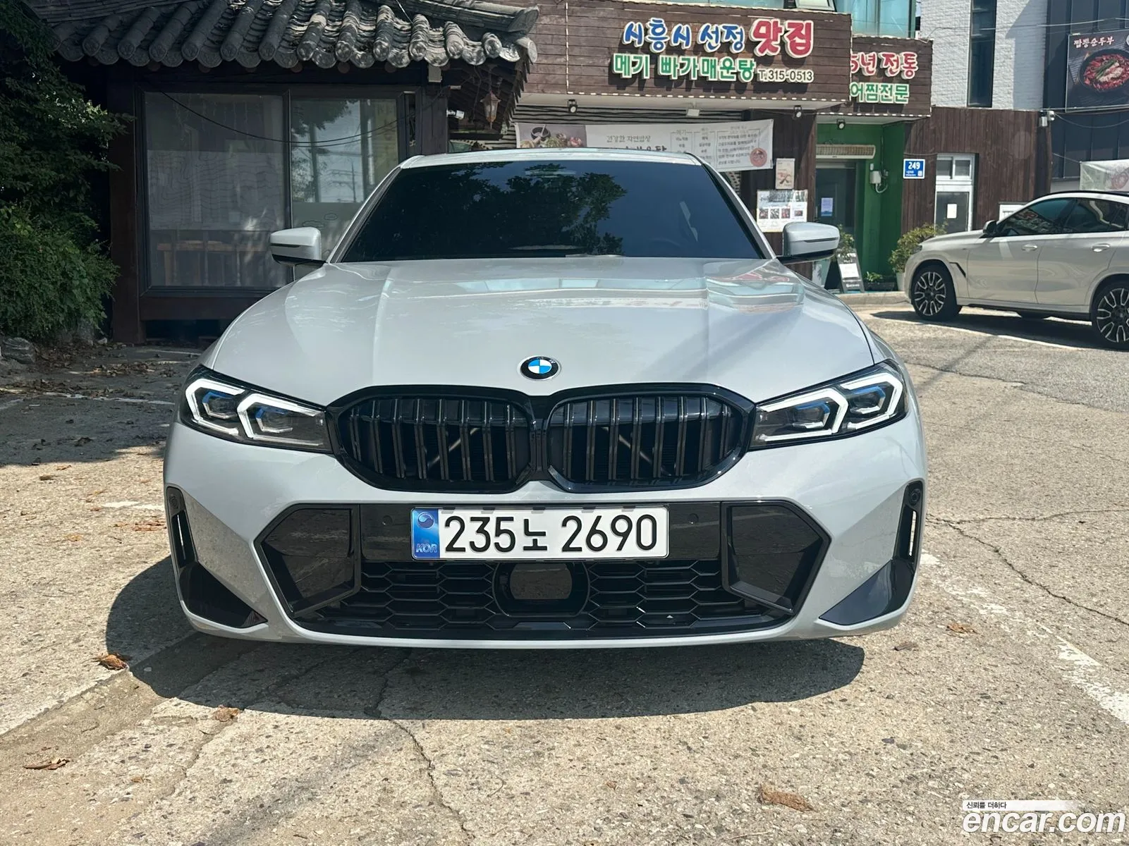BMW 3 Series 2025 — 16