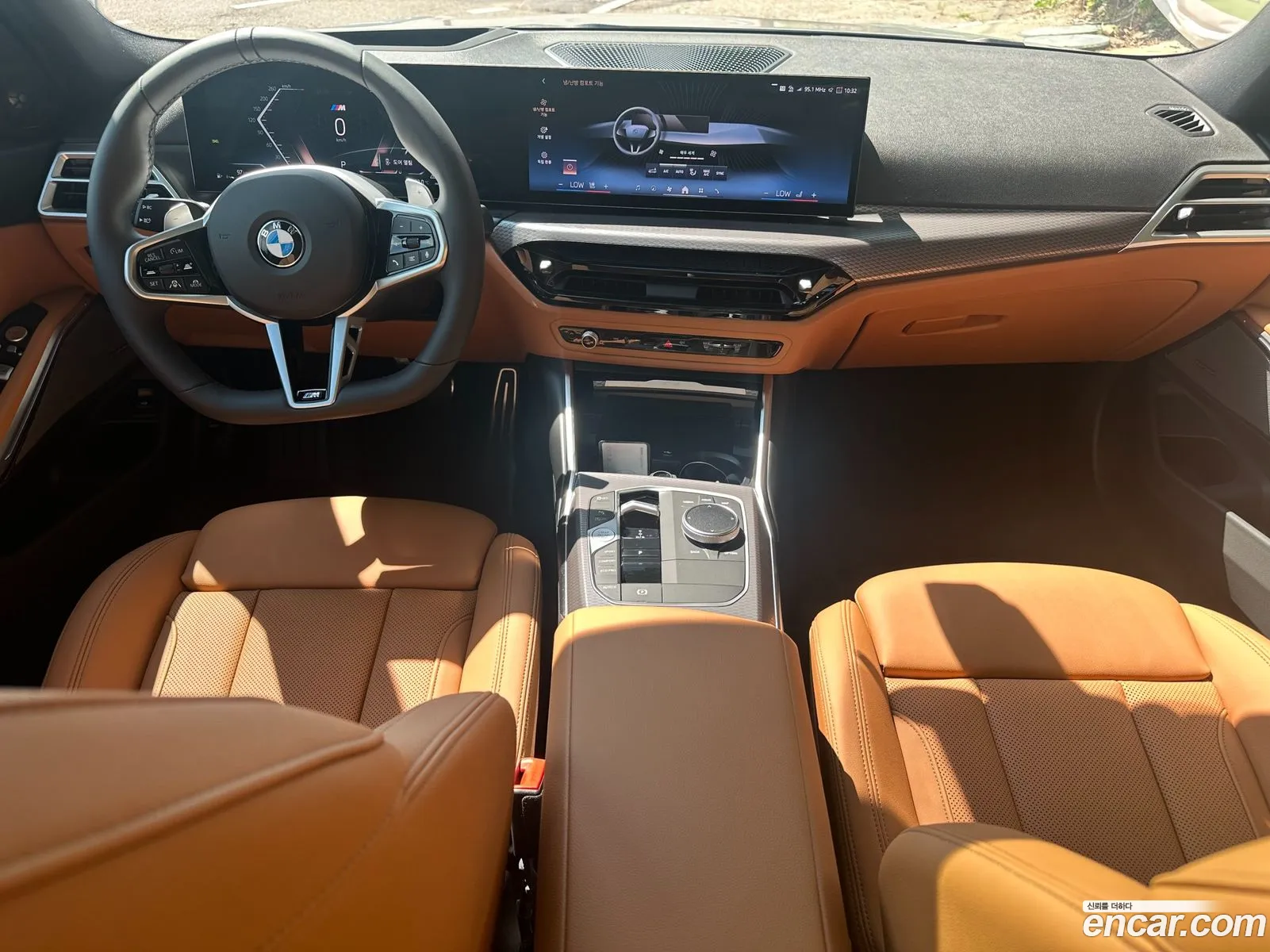 BMW 3 Series 2025 — 18