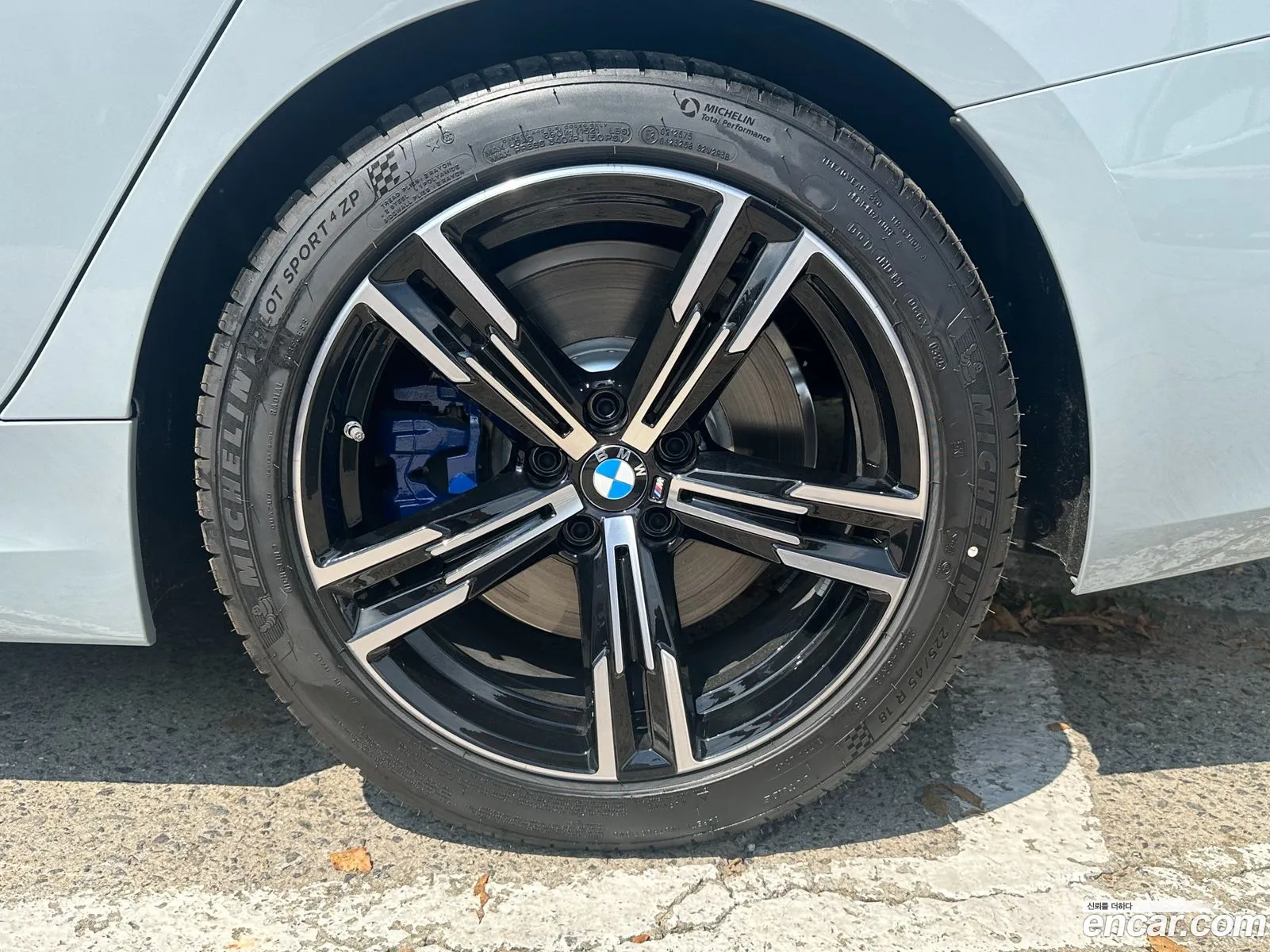 BMW 3 Series 2025 — 13