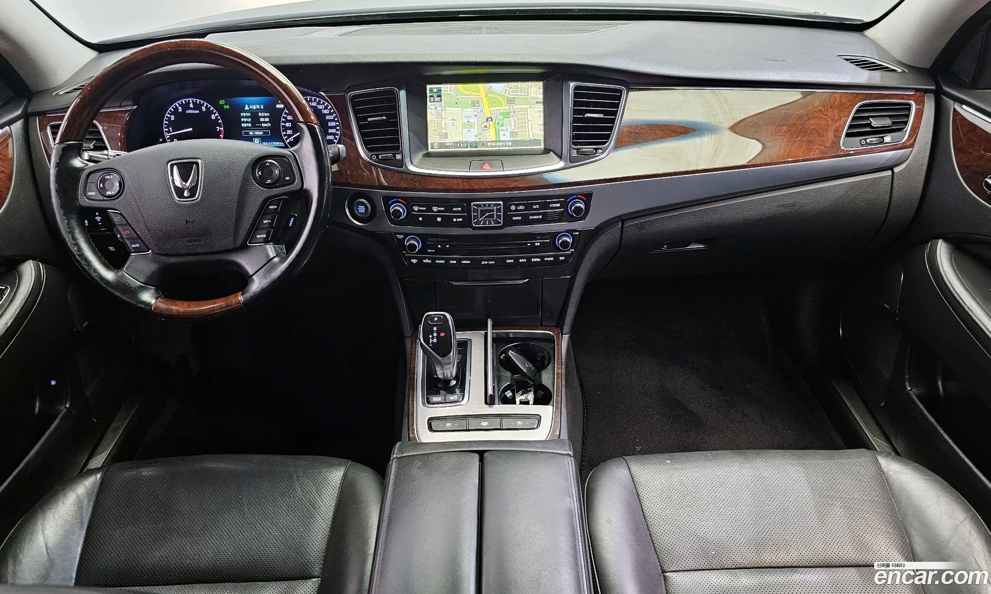 Hyundai Equus 2014 — 9