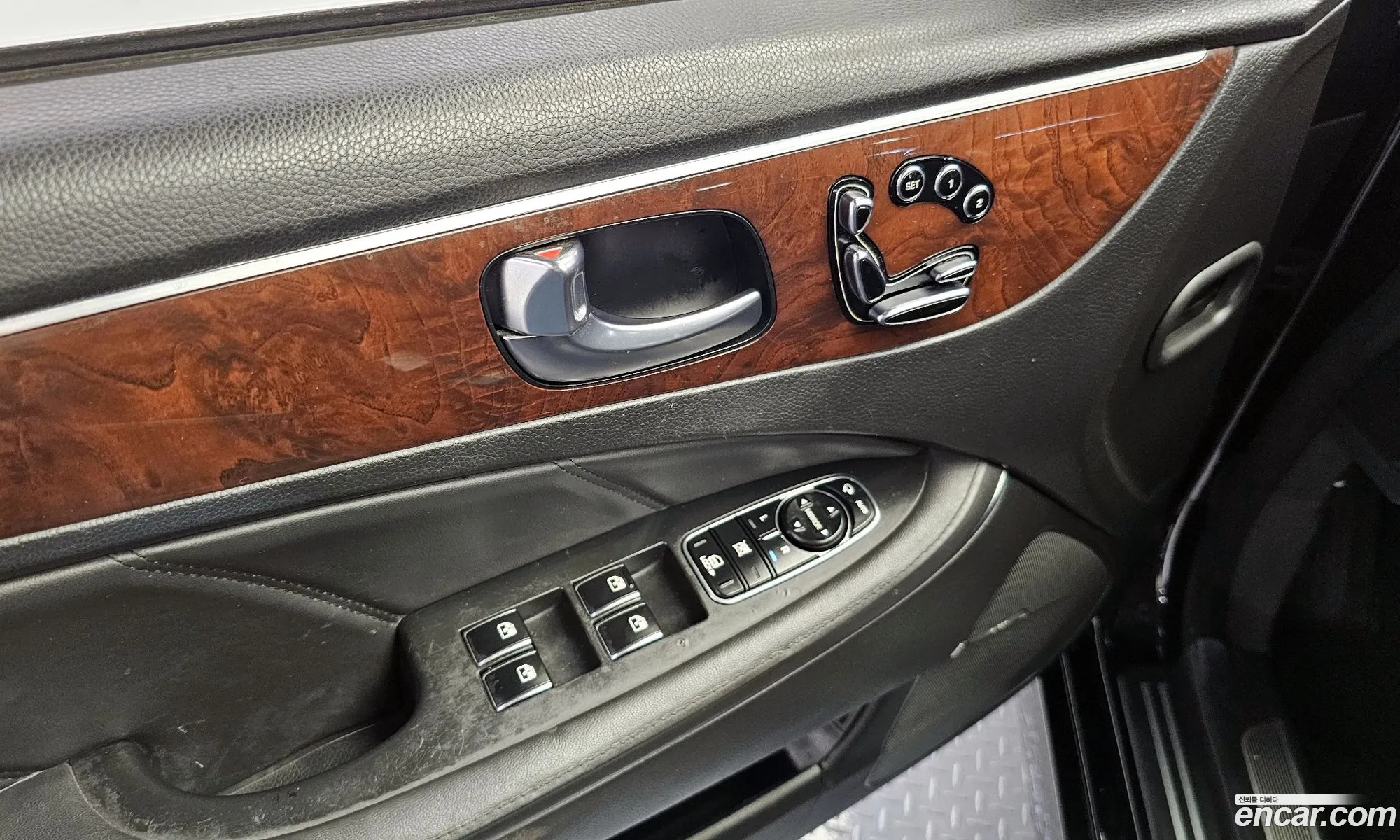 Hyundai Equus 2014 — 7