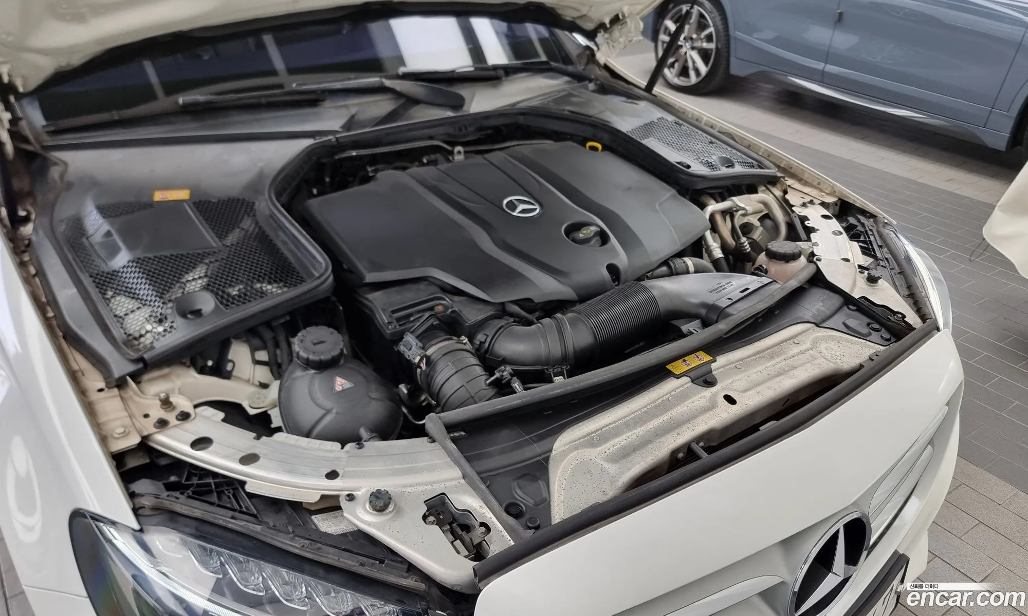 Mercedes-Benz C-Class W205 2016 WDDWH0FB3GF312659 — 16