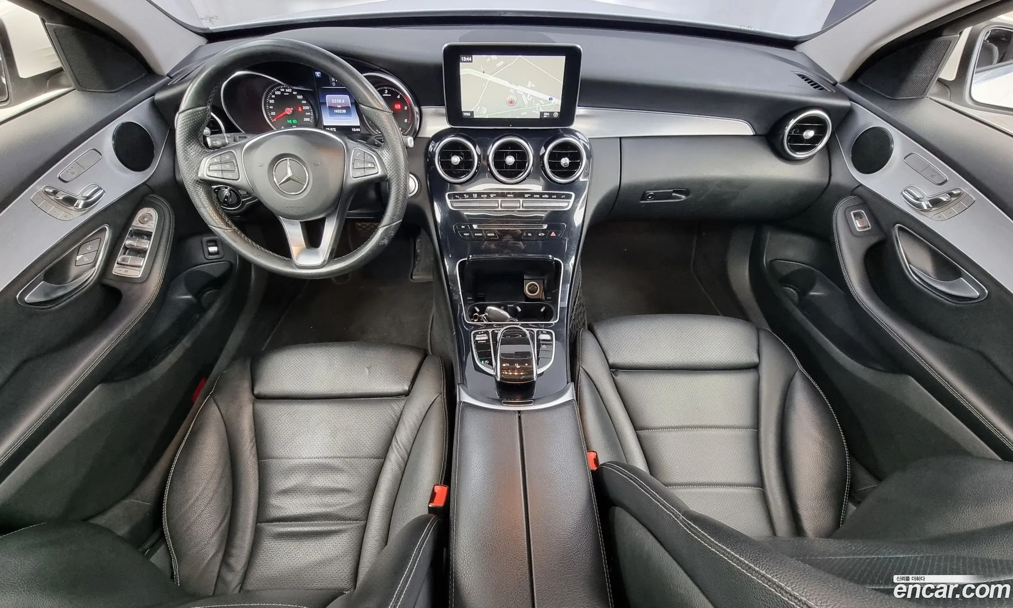 Mercedes-Benz C-Class W205 2016 WDDWH0FB3GF312659 — 3