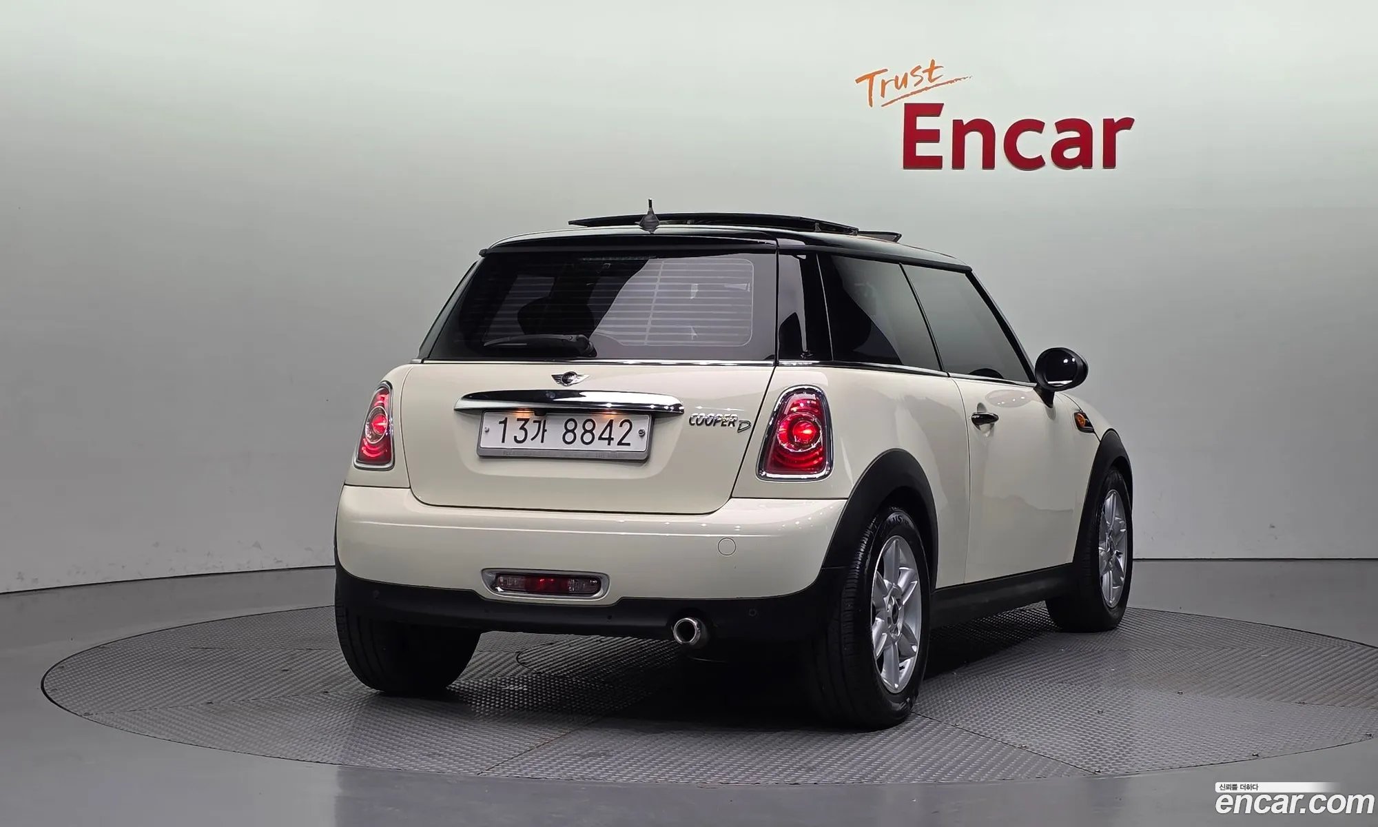 Mini Cooper D 2013 WMWSW5107DT472667 — 4