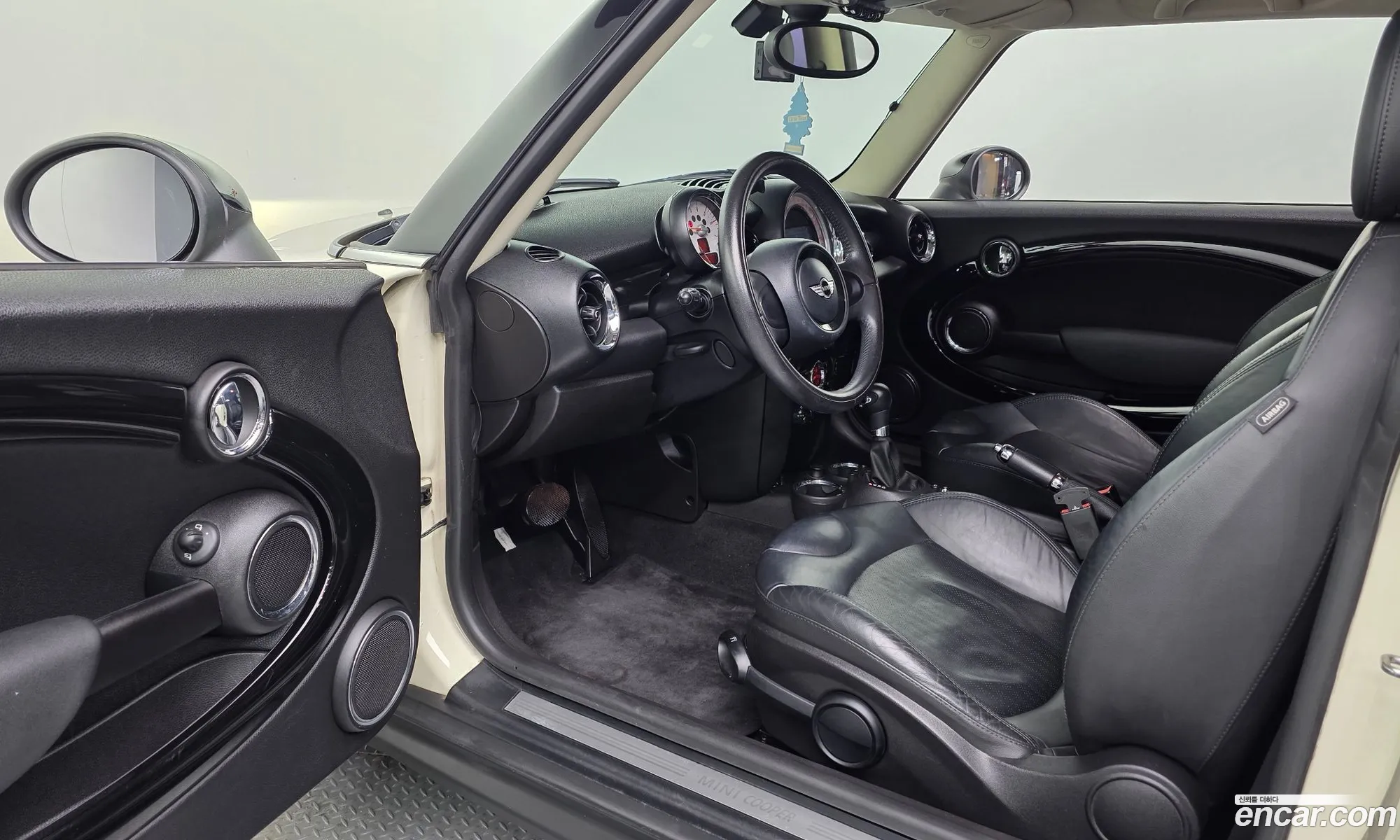 Mini Cooper D 2013 WMWSW5107DT472667 — 7