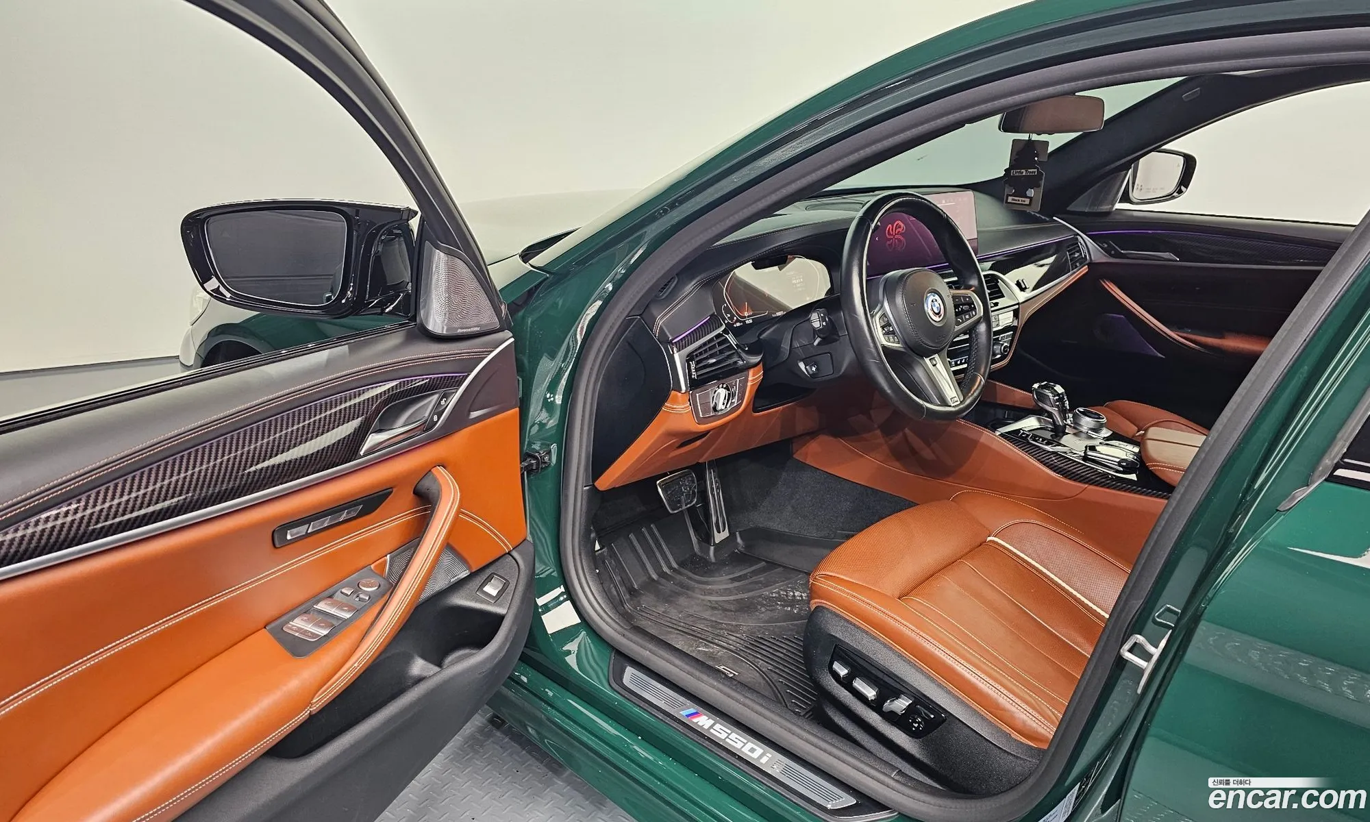 BMW 5 Series 2021 WBA11BK05MCF80246 — 5