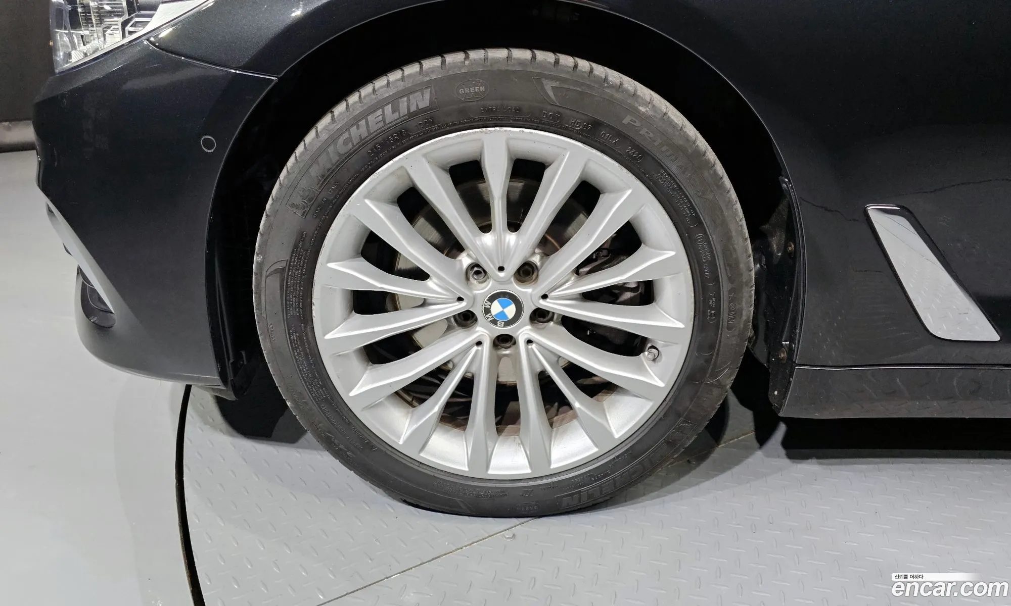 BMW 5 Series 2020 — 11