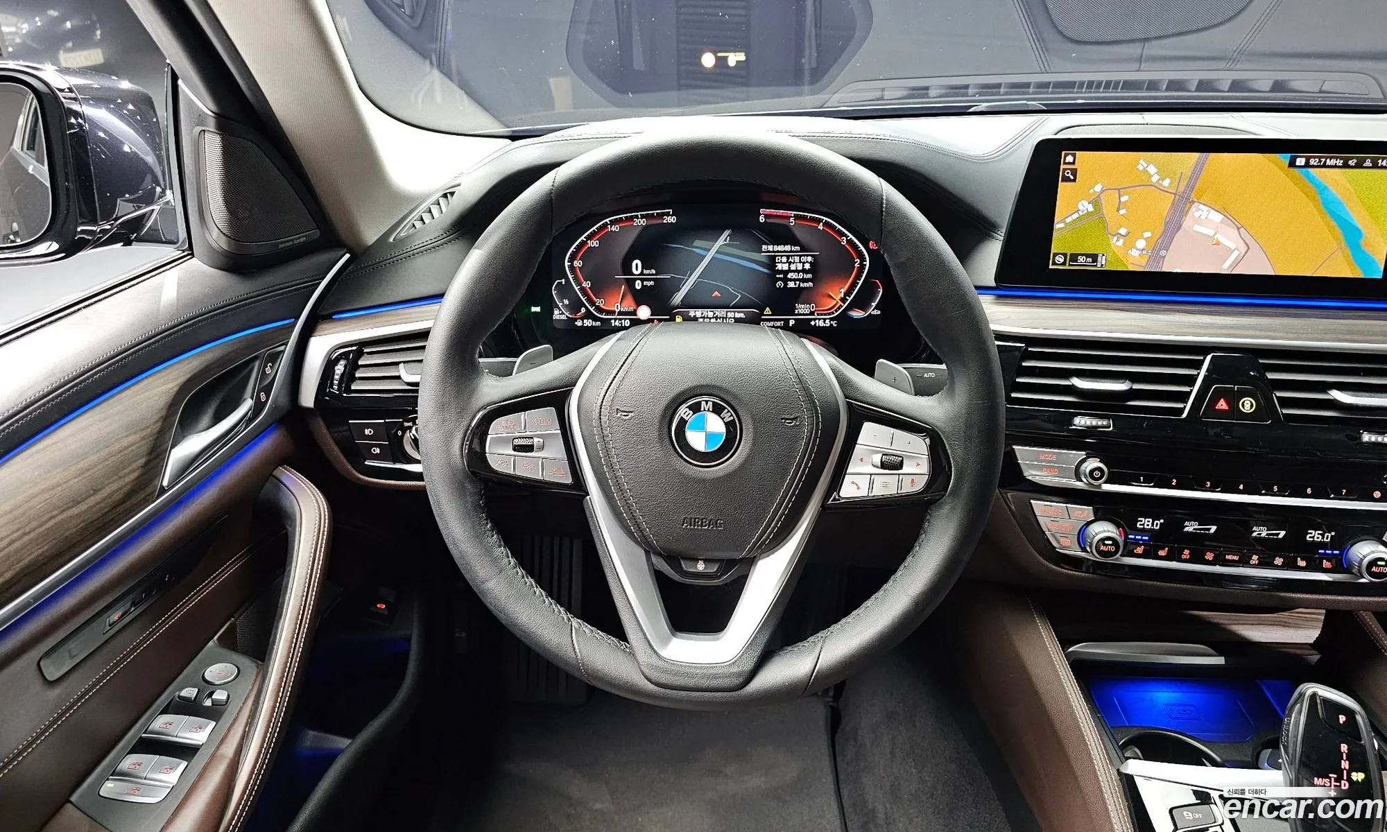 BMW 5 Series 2020 — 18