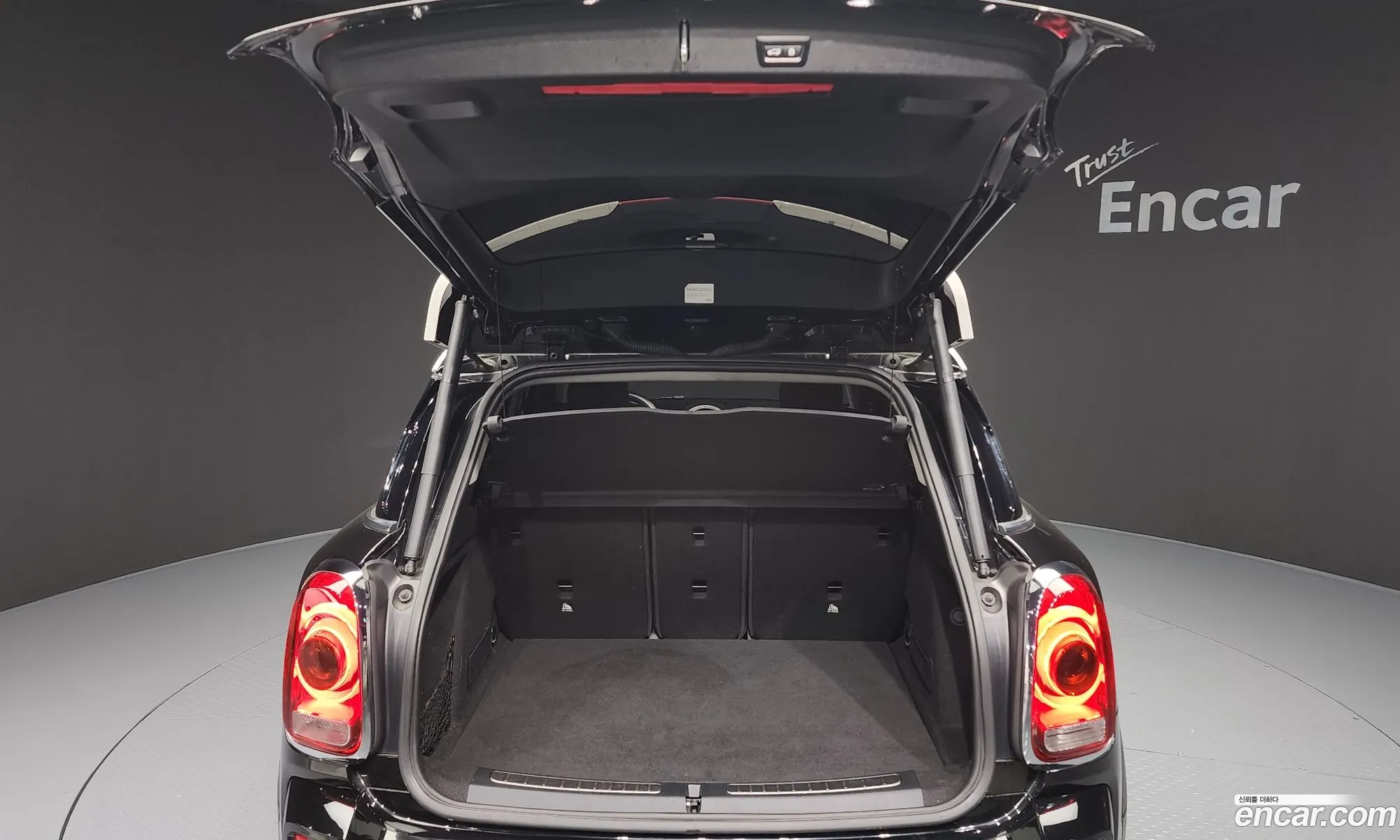 Mini Cooper D Countryman 2018 — 5