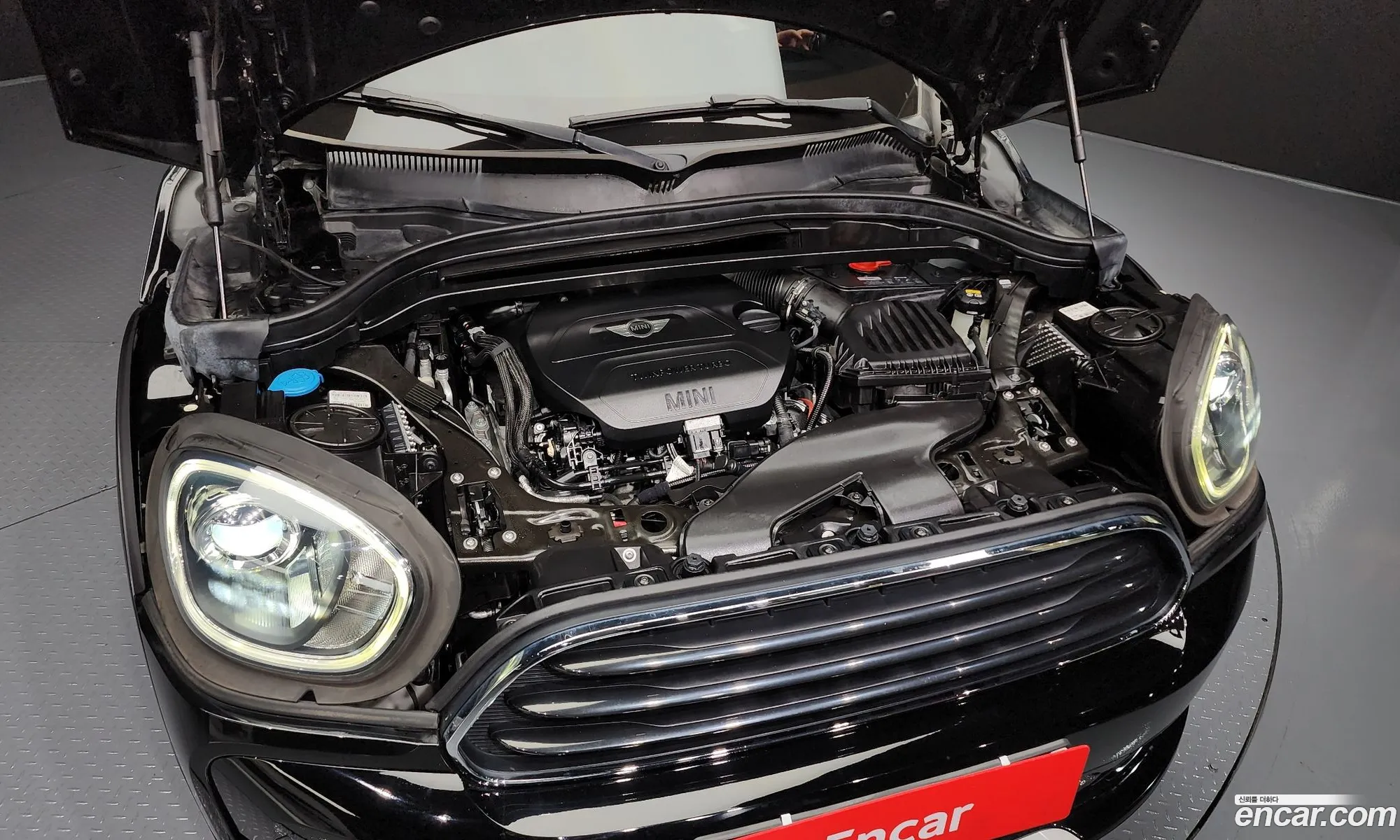 Mini Cooper D Countryman 2018 — 10