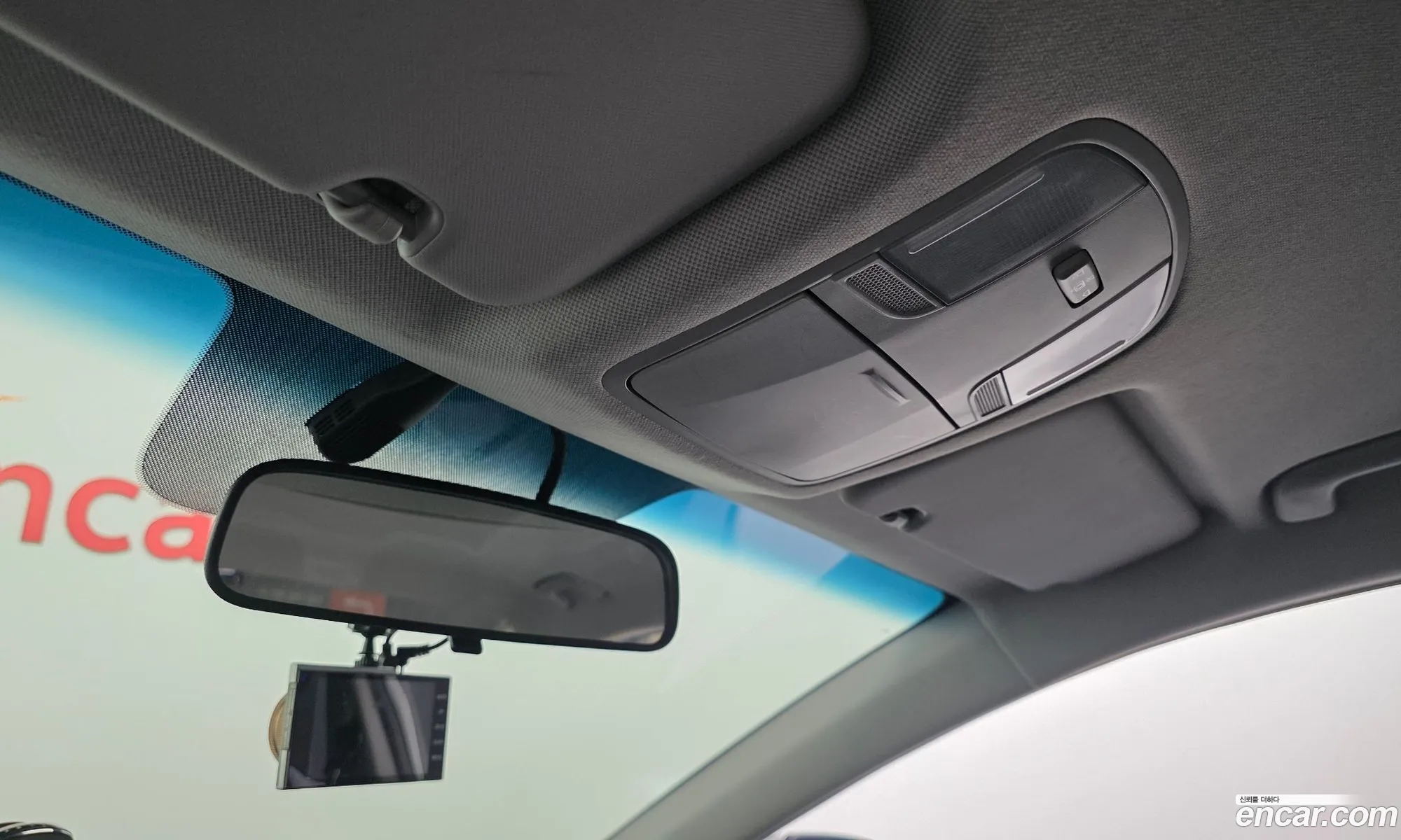 Hyundai Elantra AD 2015 — 19