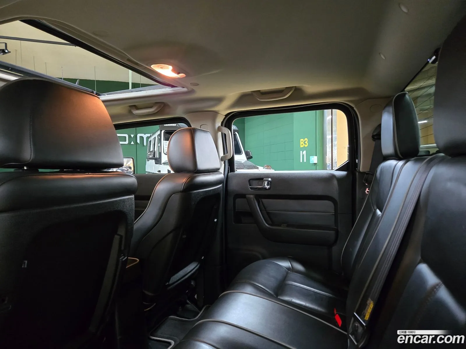Hummer H3T 2010 — 3