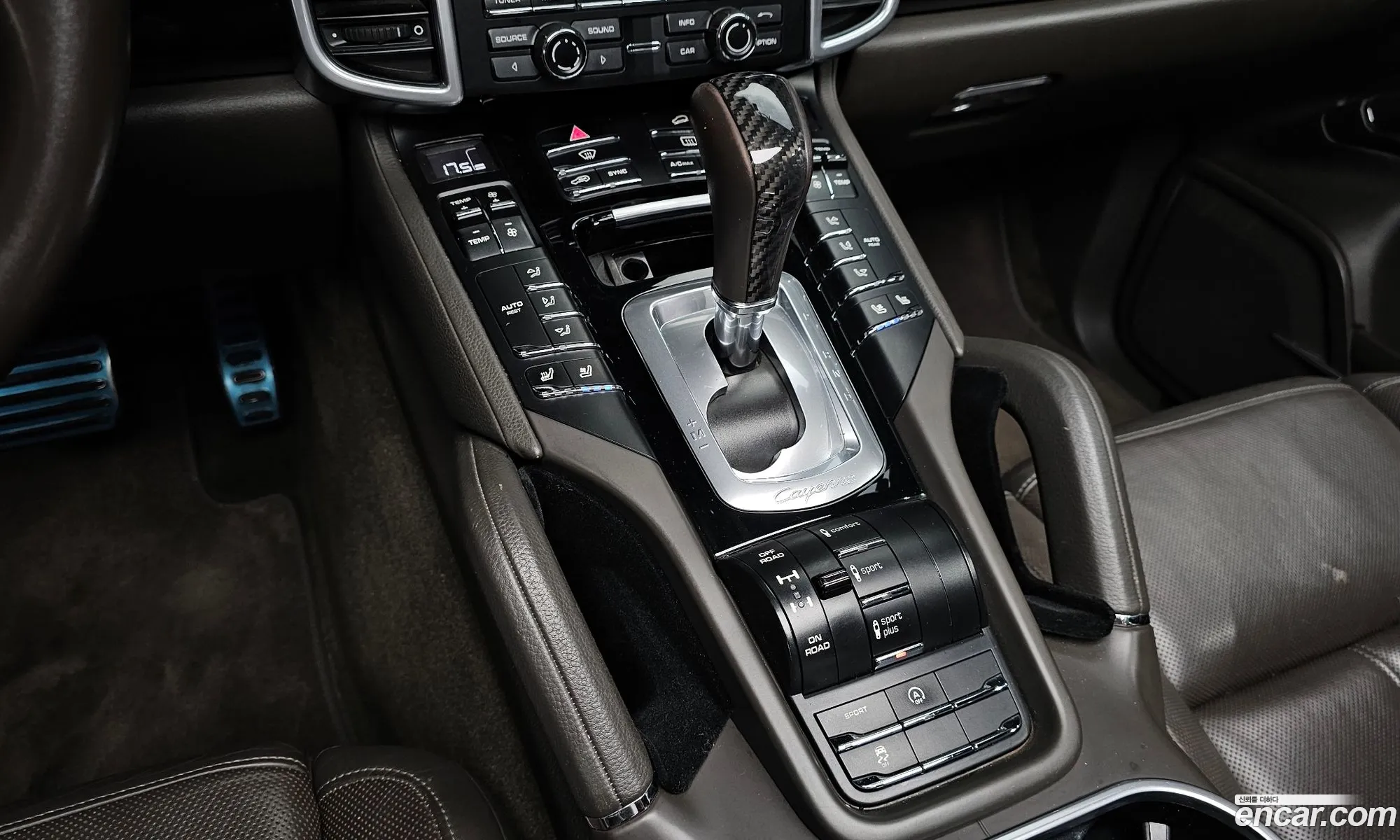 Porsche Cayenne 2015 WP1AH2921FLA66530 — 17