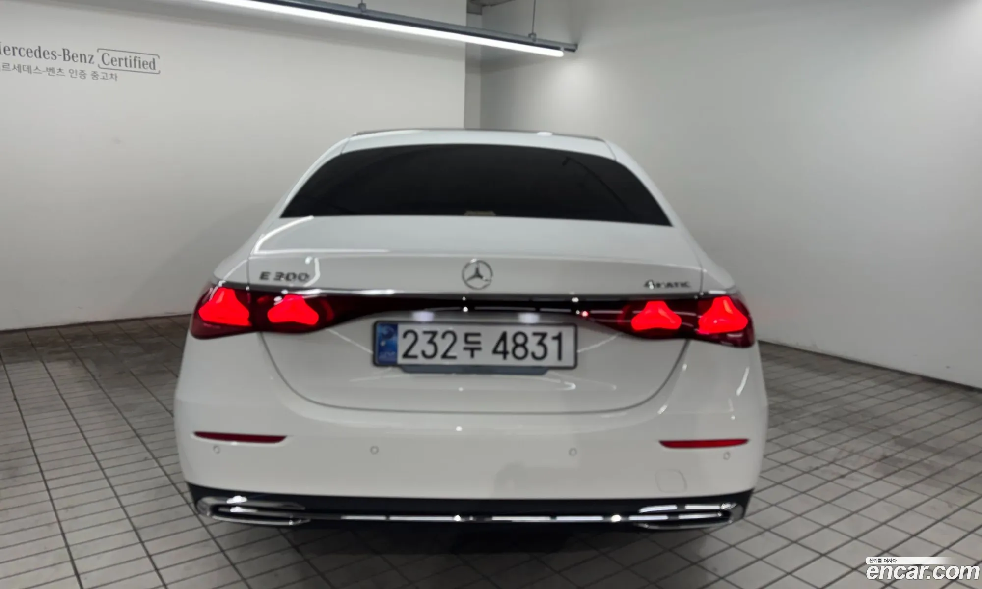 Mercedes-Benz E-Class W214 2025 — 13