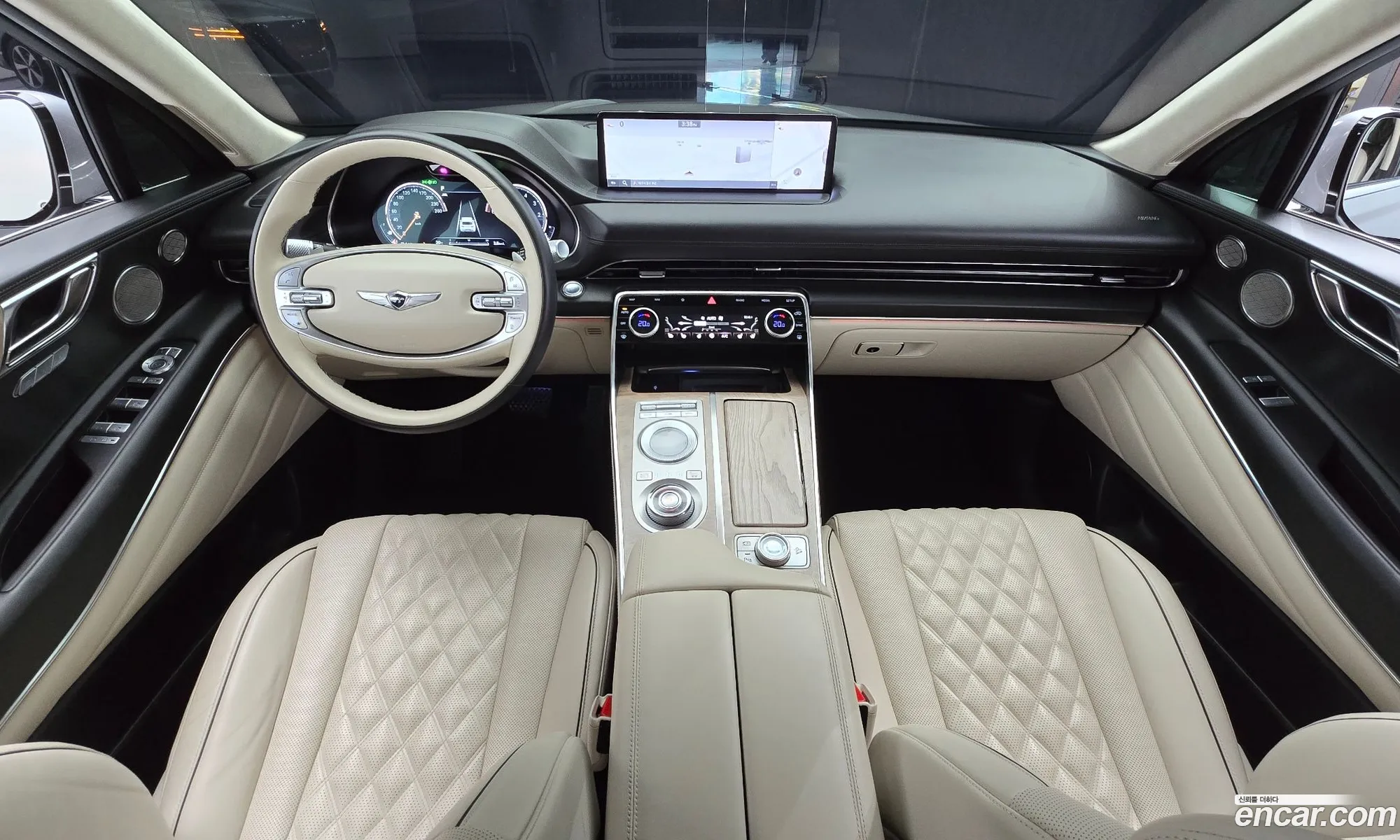 Genesis GV80 2020 — 10