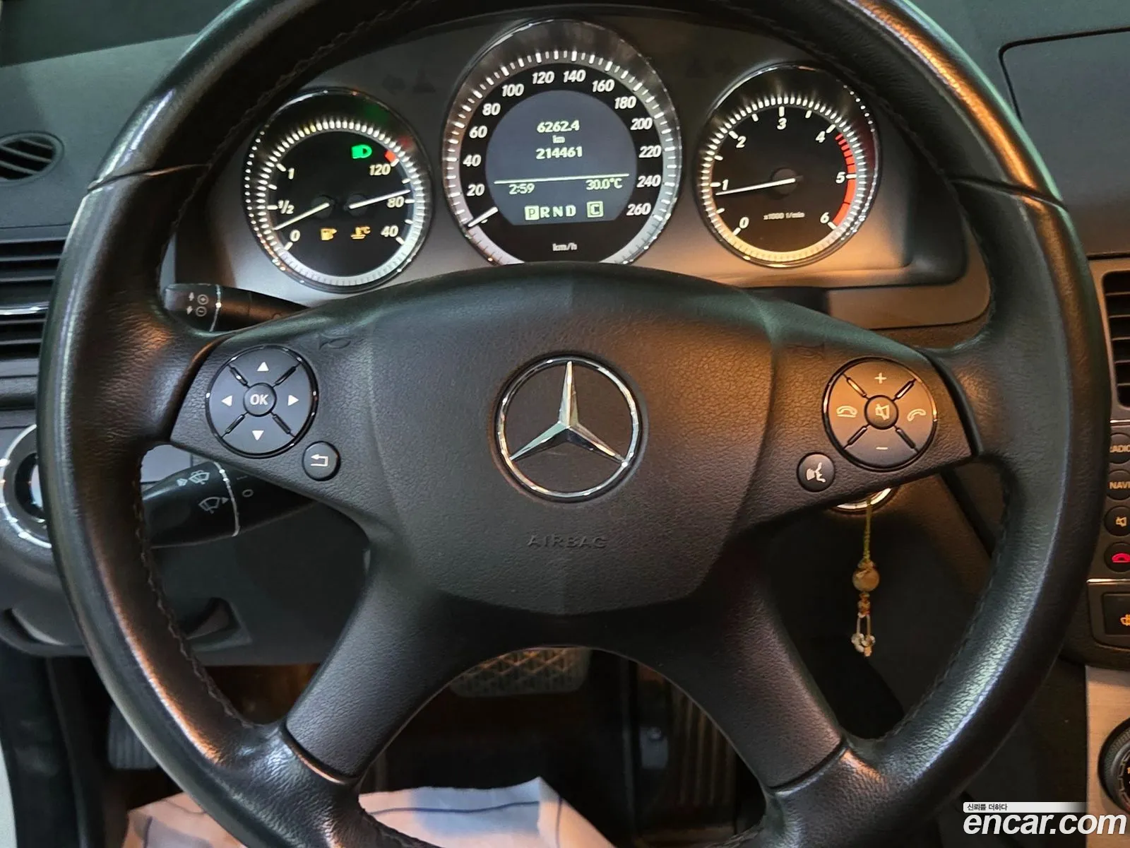 Mercedes-Benz C-Class W204 2009 — 16