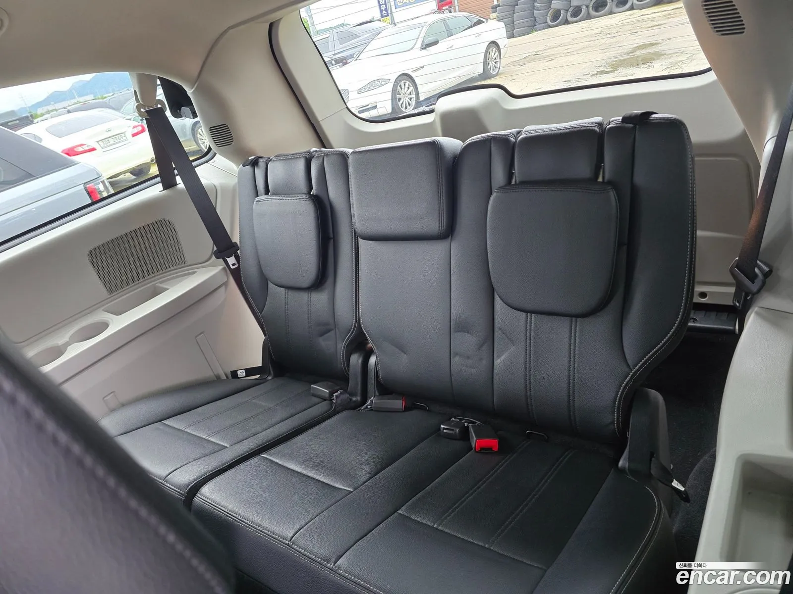Dodge Grand Caravan 2019 — 17