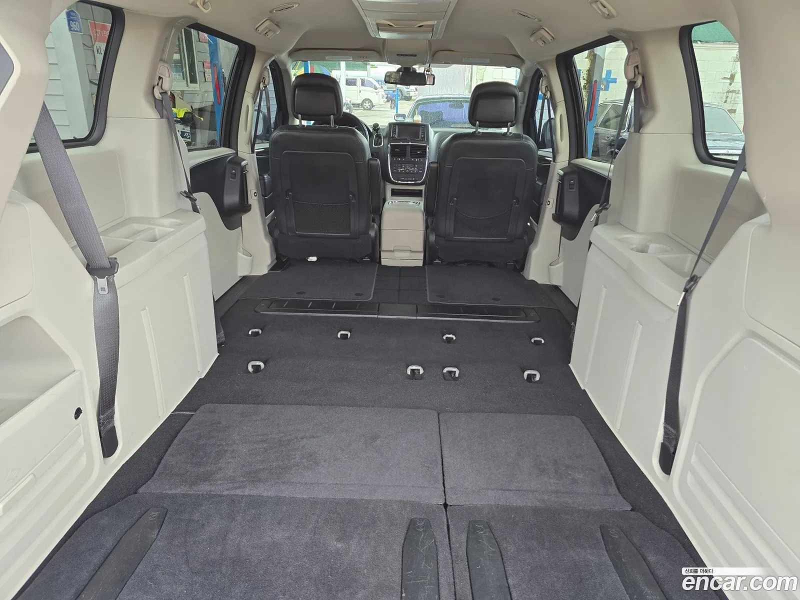 Dodge Grand Caravan 2019 — 11