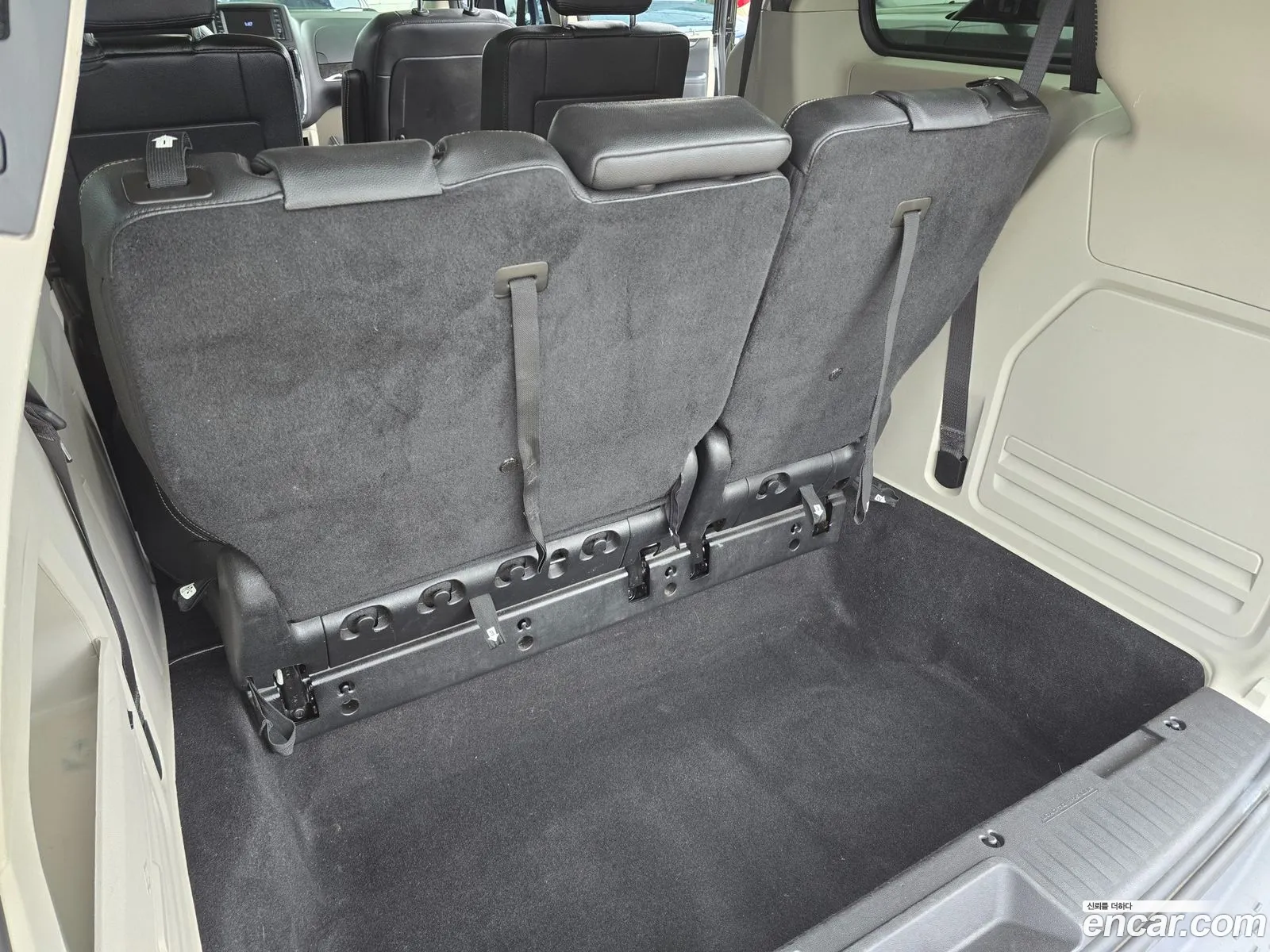 Dodge Grand Caravan 2019 — 20