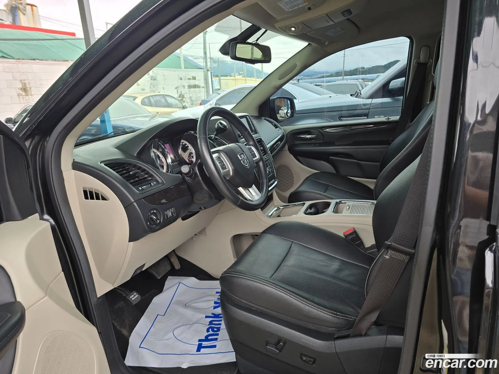 Dodge Grand Caravan 2019 — 13