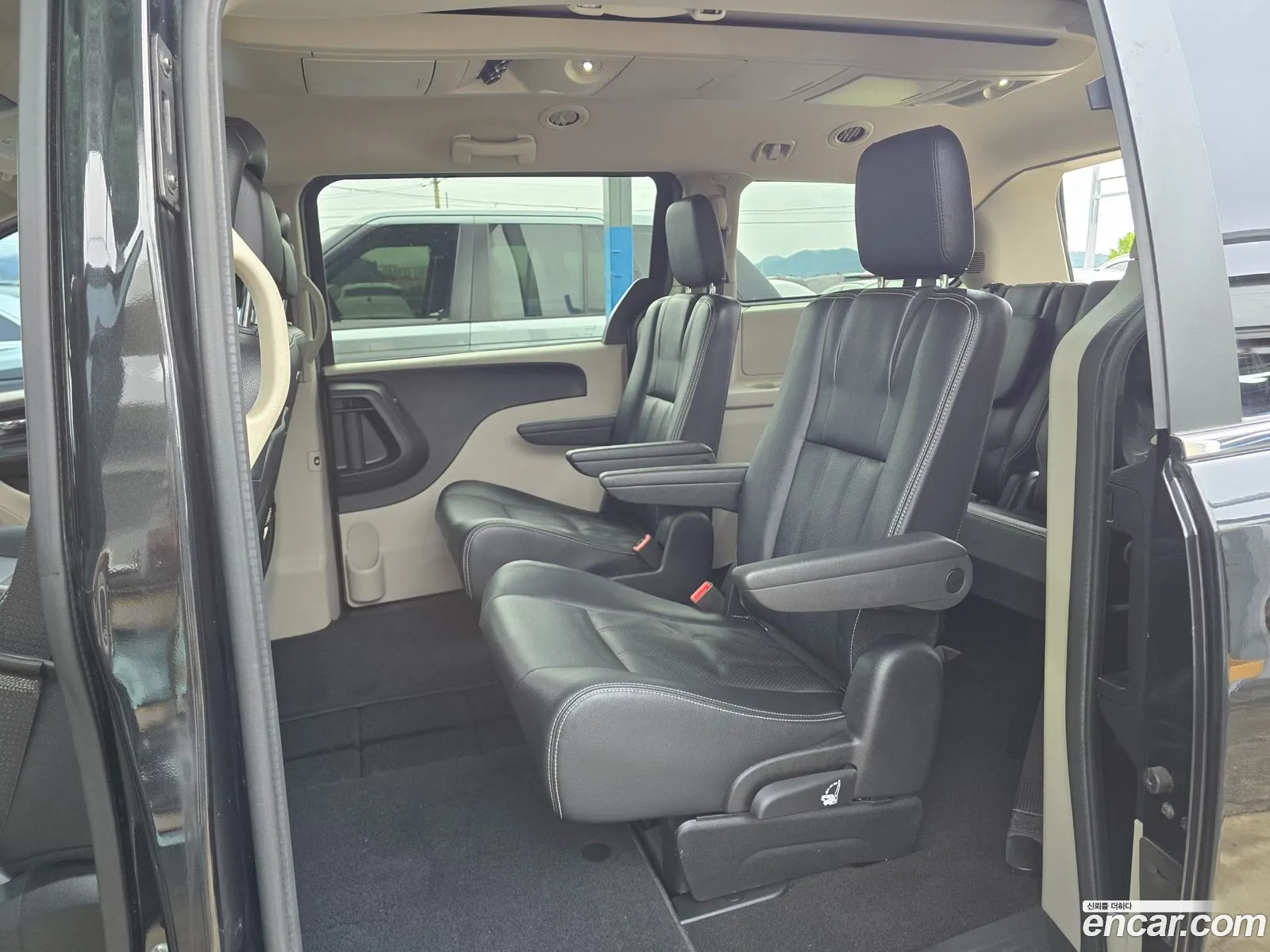 Dodge Grand Caravan 2019 — 2