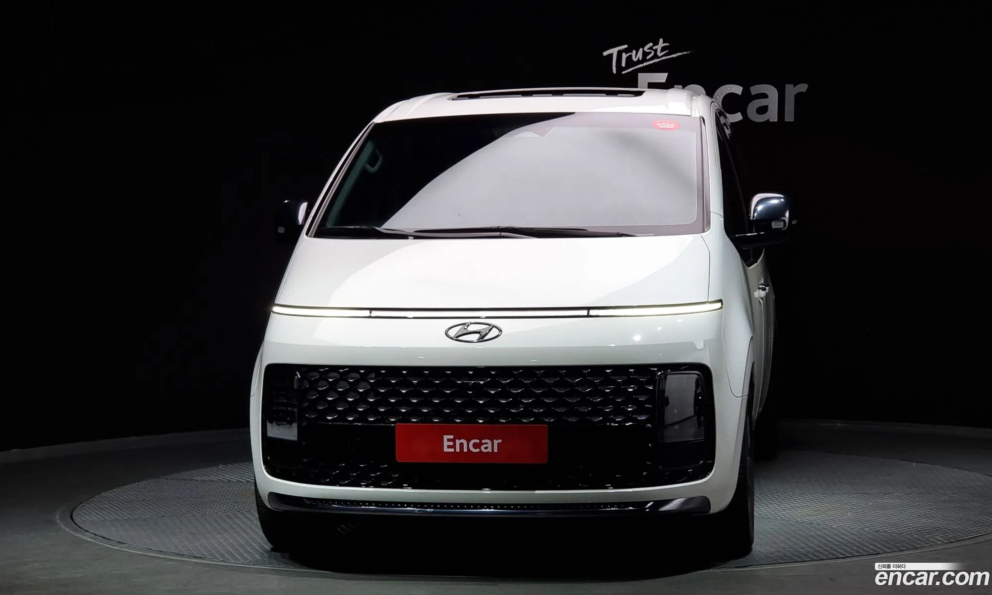 Hyundai Staria 2023 — 7