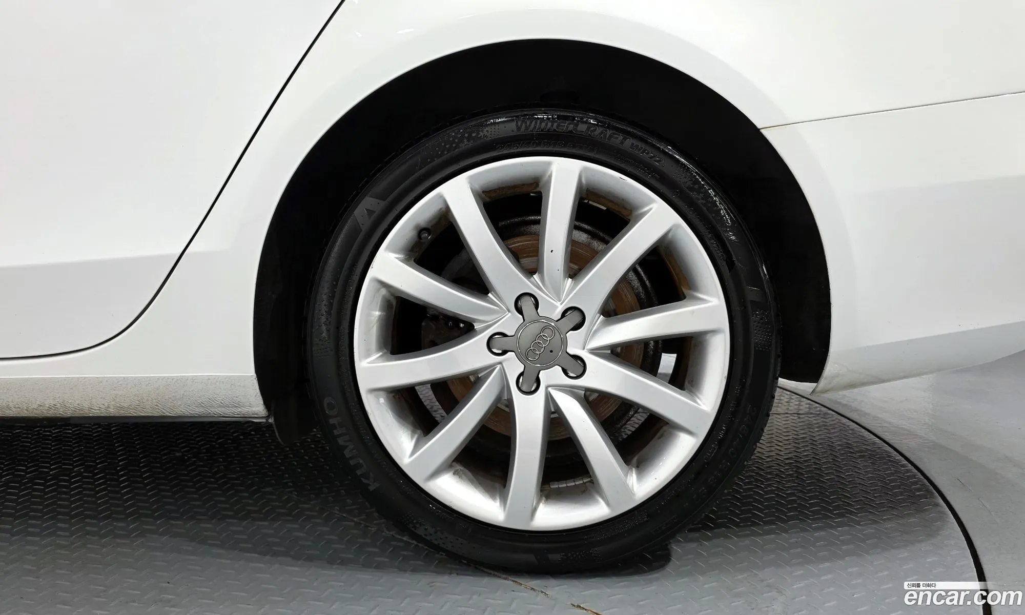 Audi A4 2015 WAUZZZ8K9FN046233 — 16
