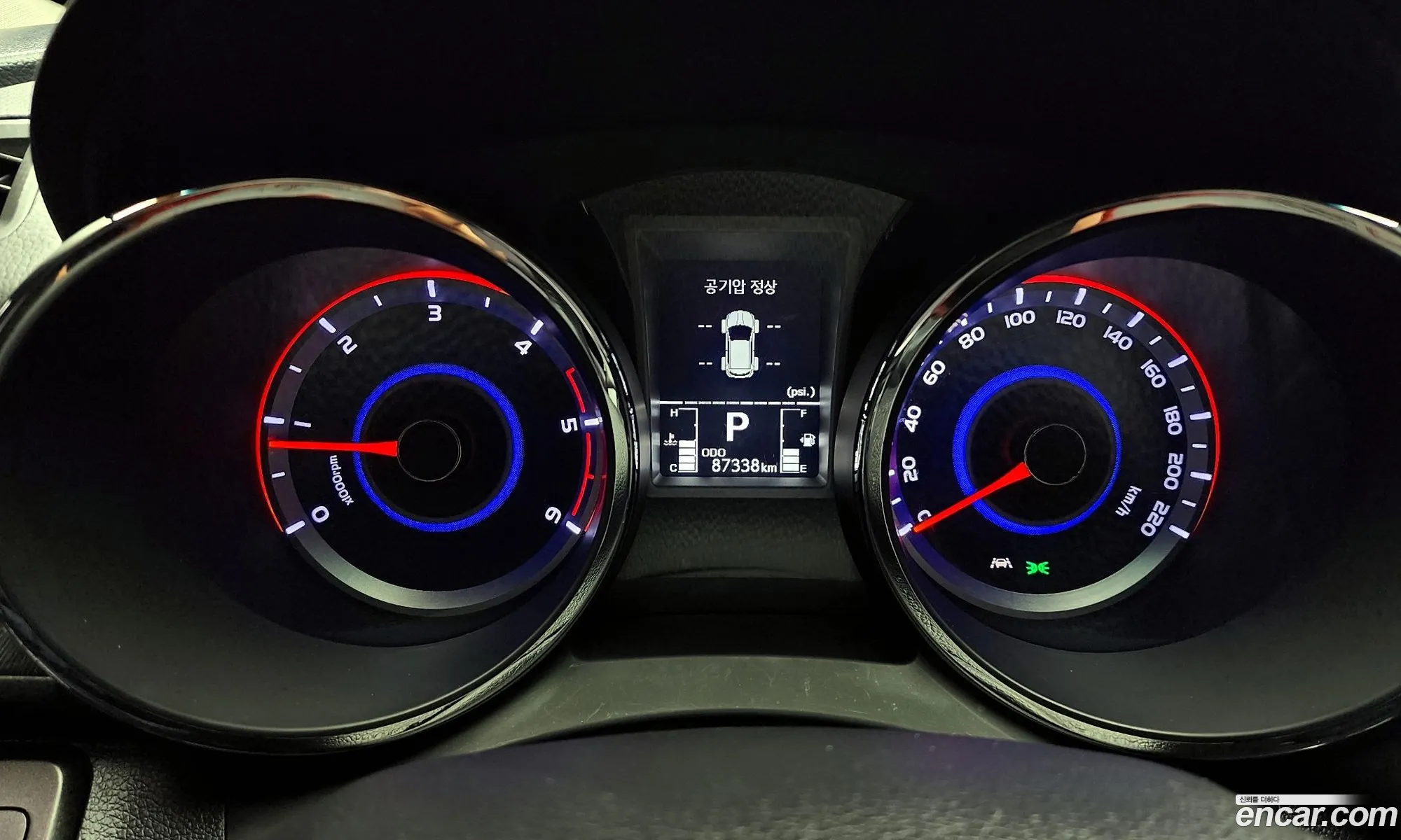 KG Mobility (SsangYong) Tivoli 2017 — 8