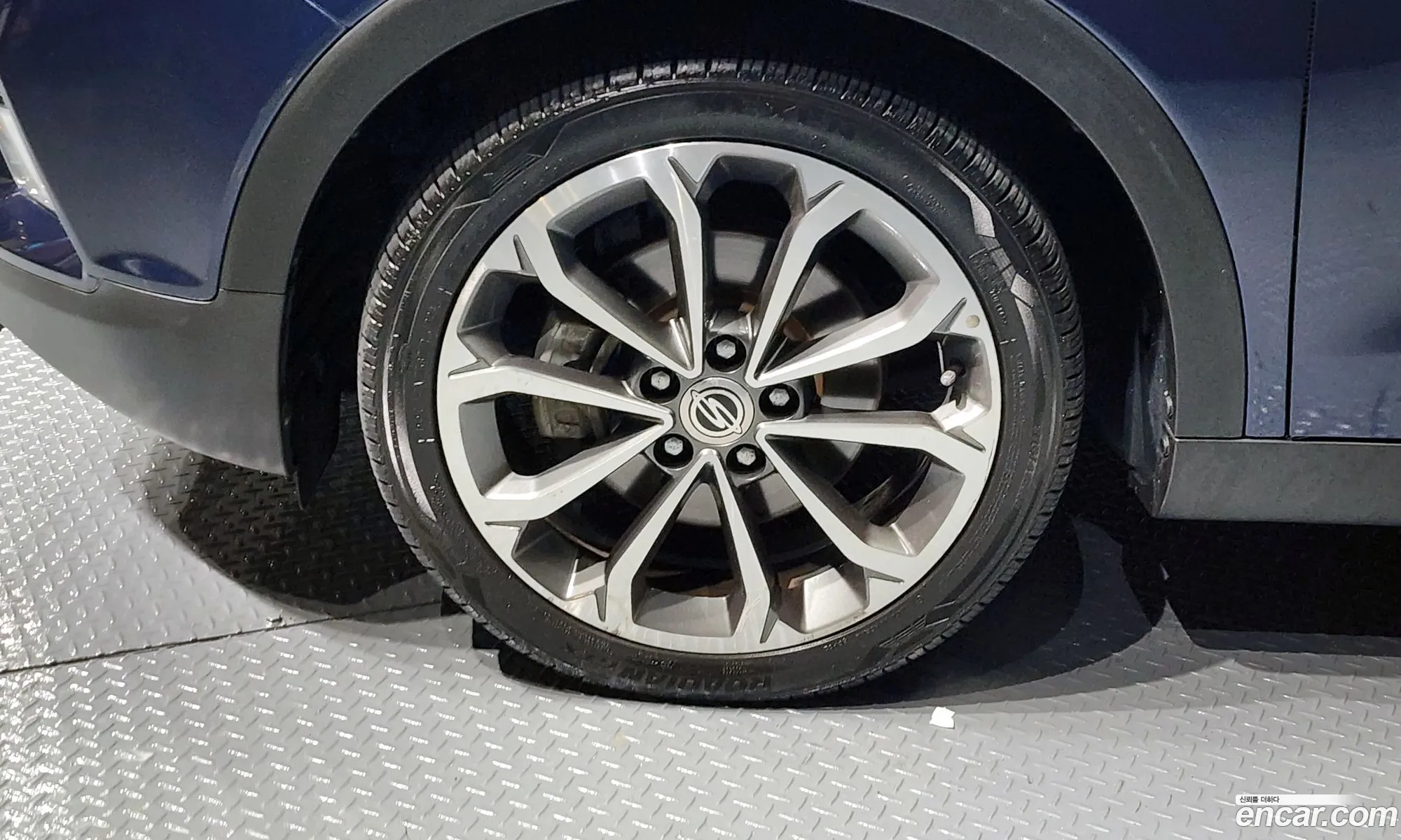KG Mobility (SsangYong) Tivoli 2017 — 3